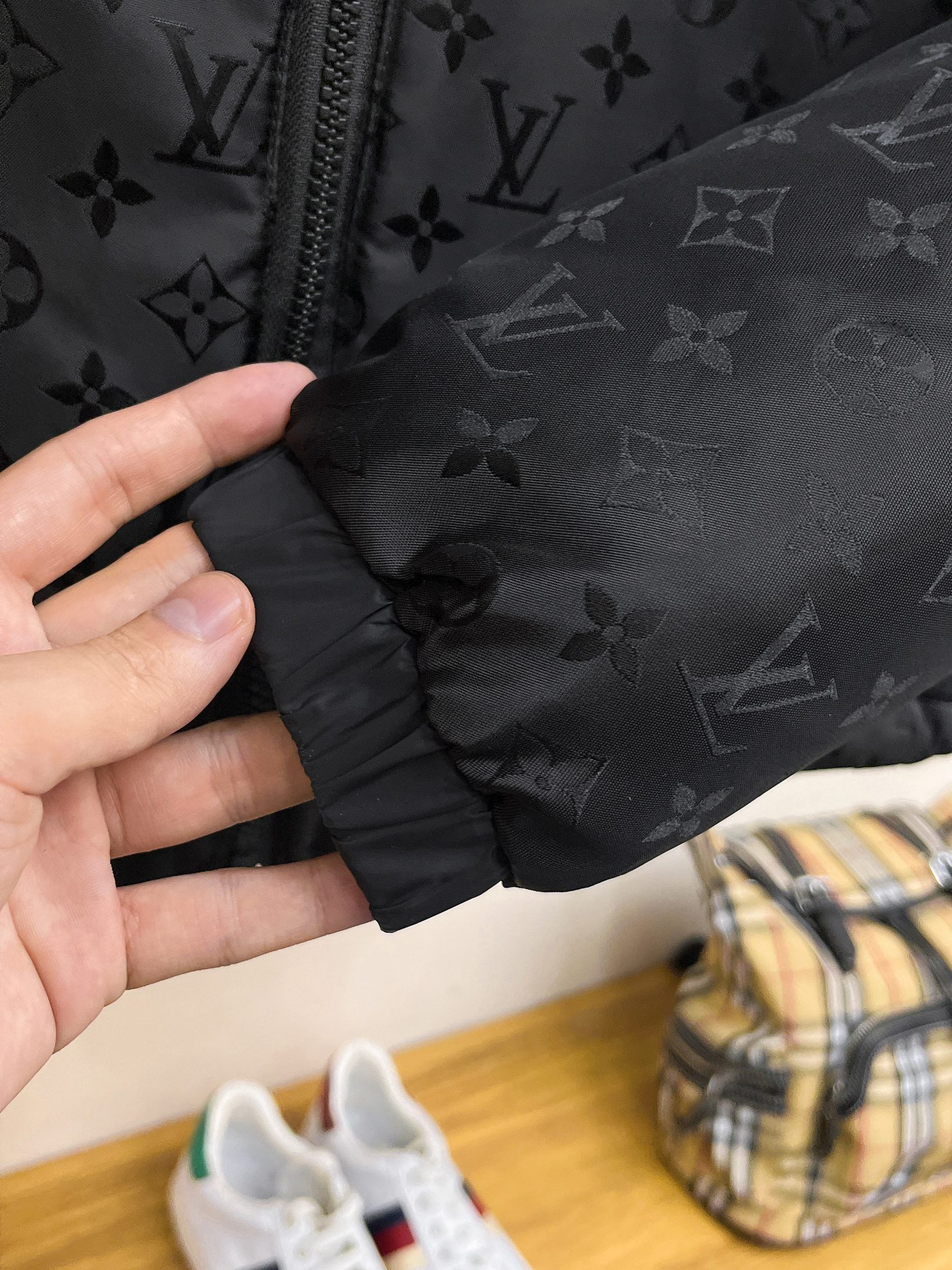 Louis Vuitton Down Jacket S-m-l-xl