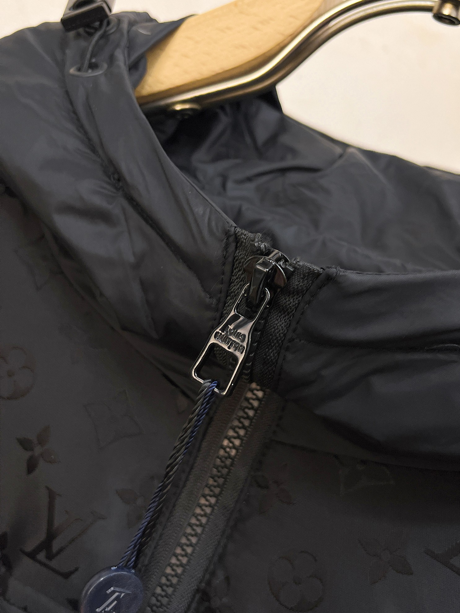 Louis Vuitton Down Jacket S-m-l-xl