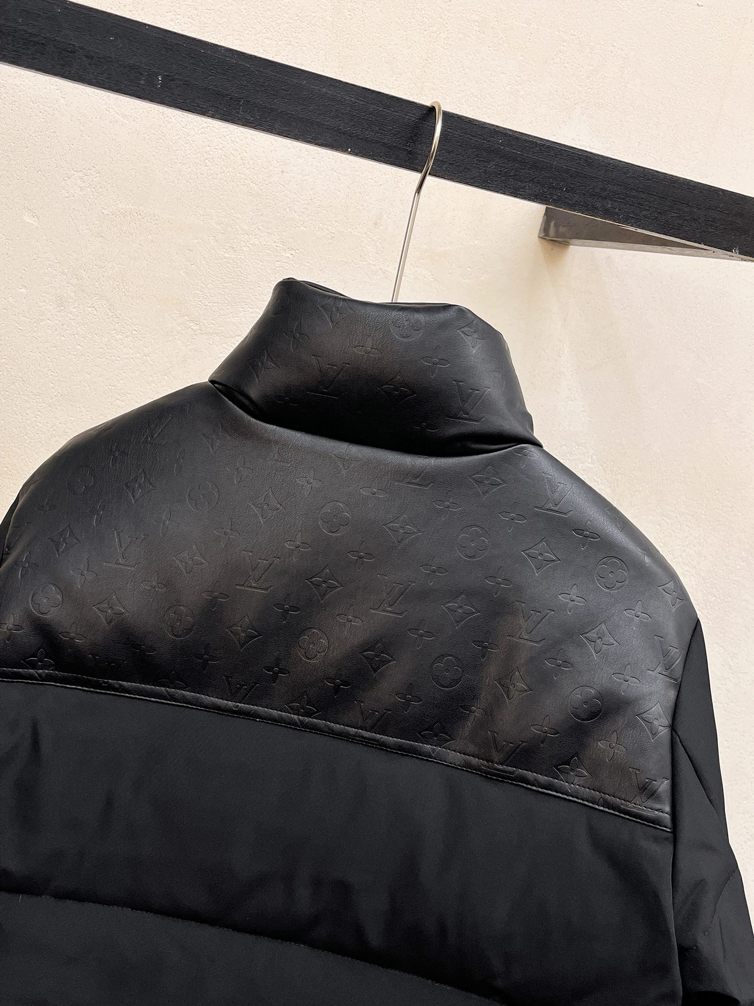 Louis Vuitton Down Jacket S-m-l-xl