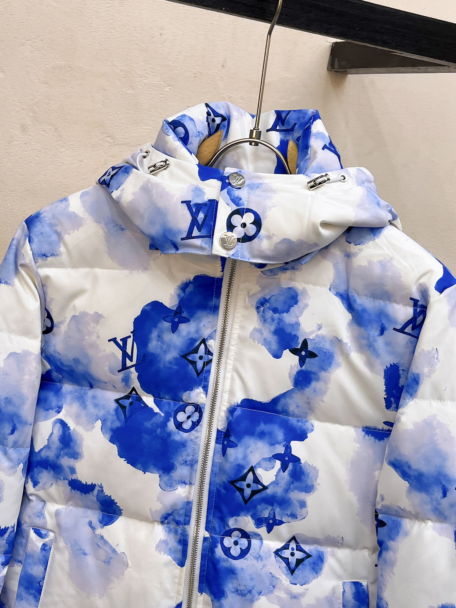 Louis Vuitton Down Jacket S-m-l-xl