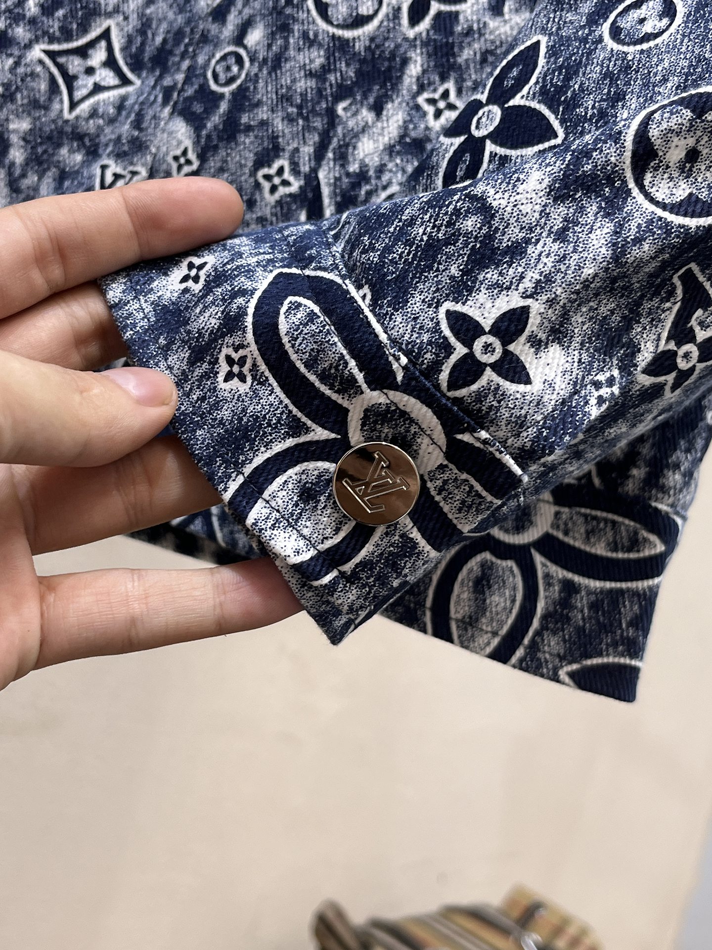 Louis Vuitton Down Jacket S-m-l-xl