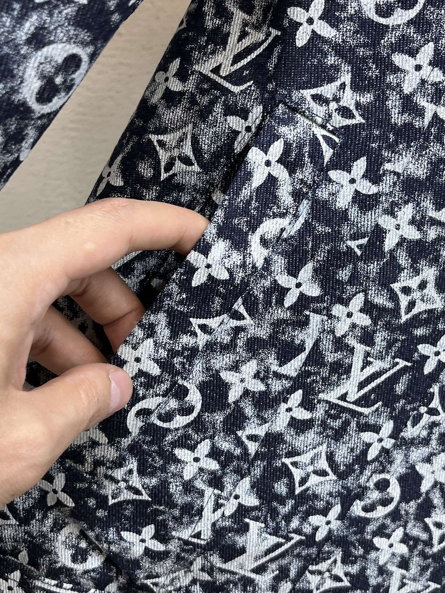 Louis Vuitton Down Jacket S-m-l-xl