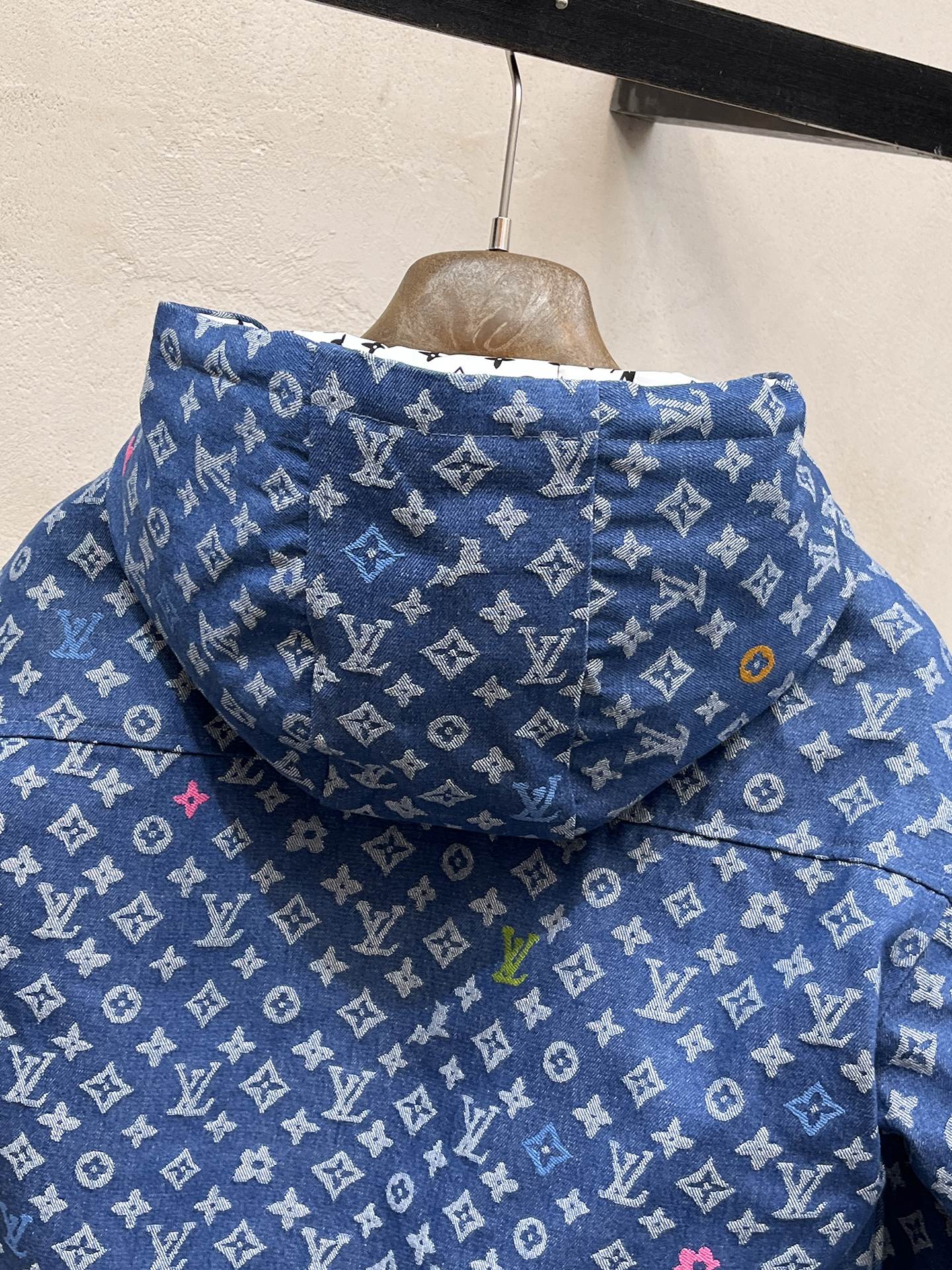 Louis Vuitton Down Jacket S-m-l-xl