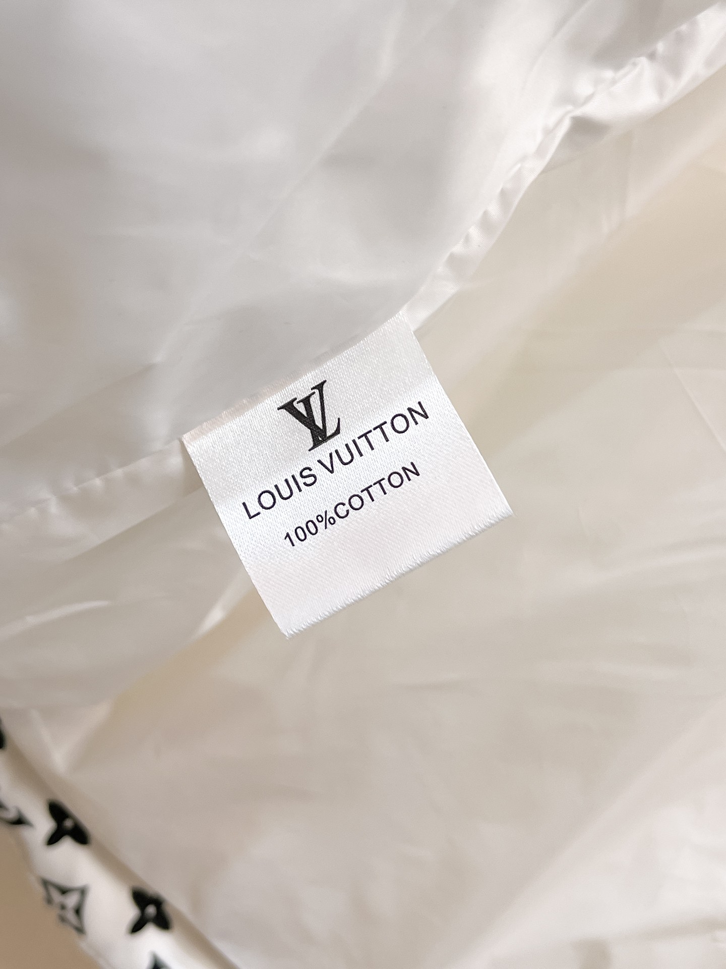 Louis Vuitton Down Jacket S-m-l-xl