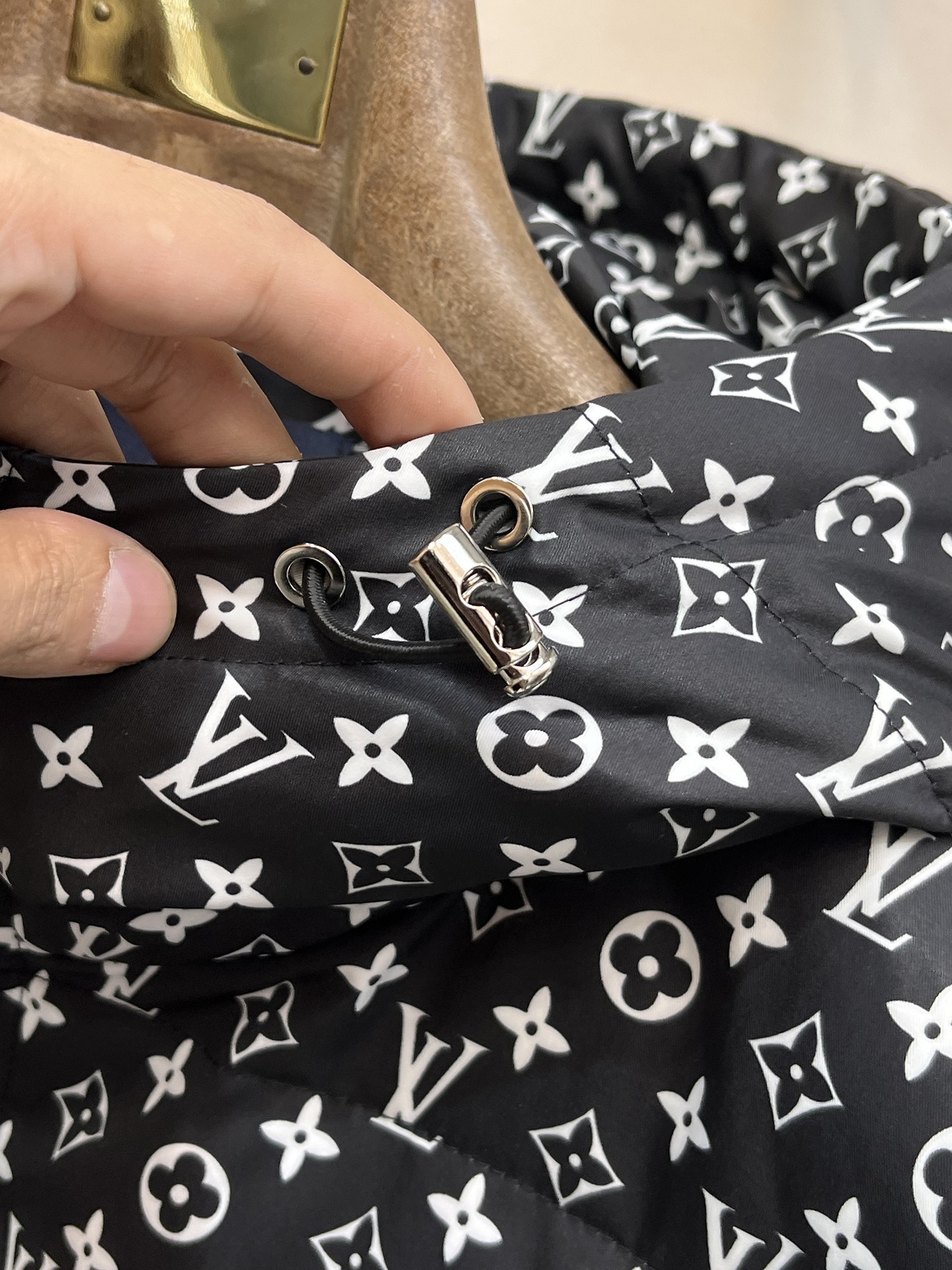Louis Vuitton Down Jacket S-m-l-xl
