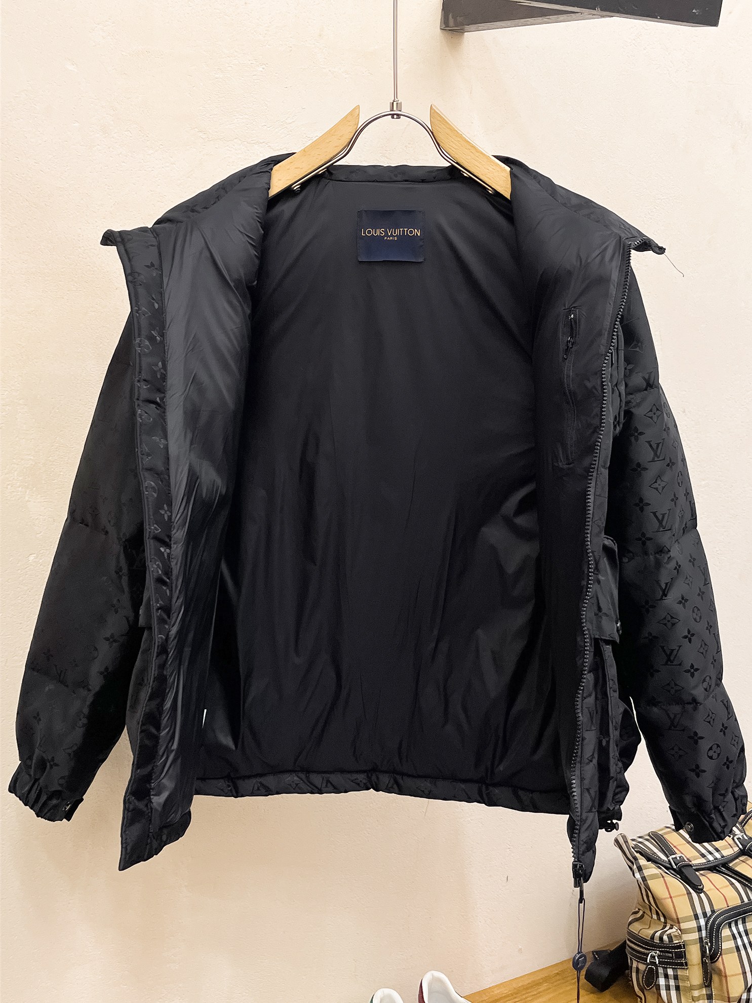 Louis Vuitton Down Jacket S-m-l-xl