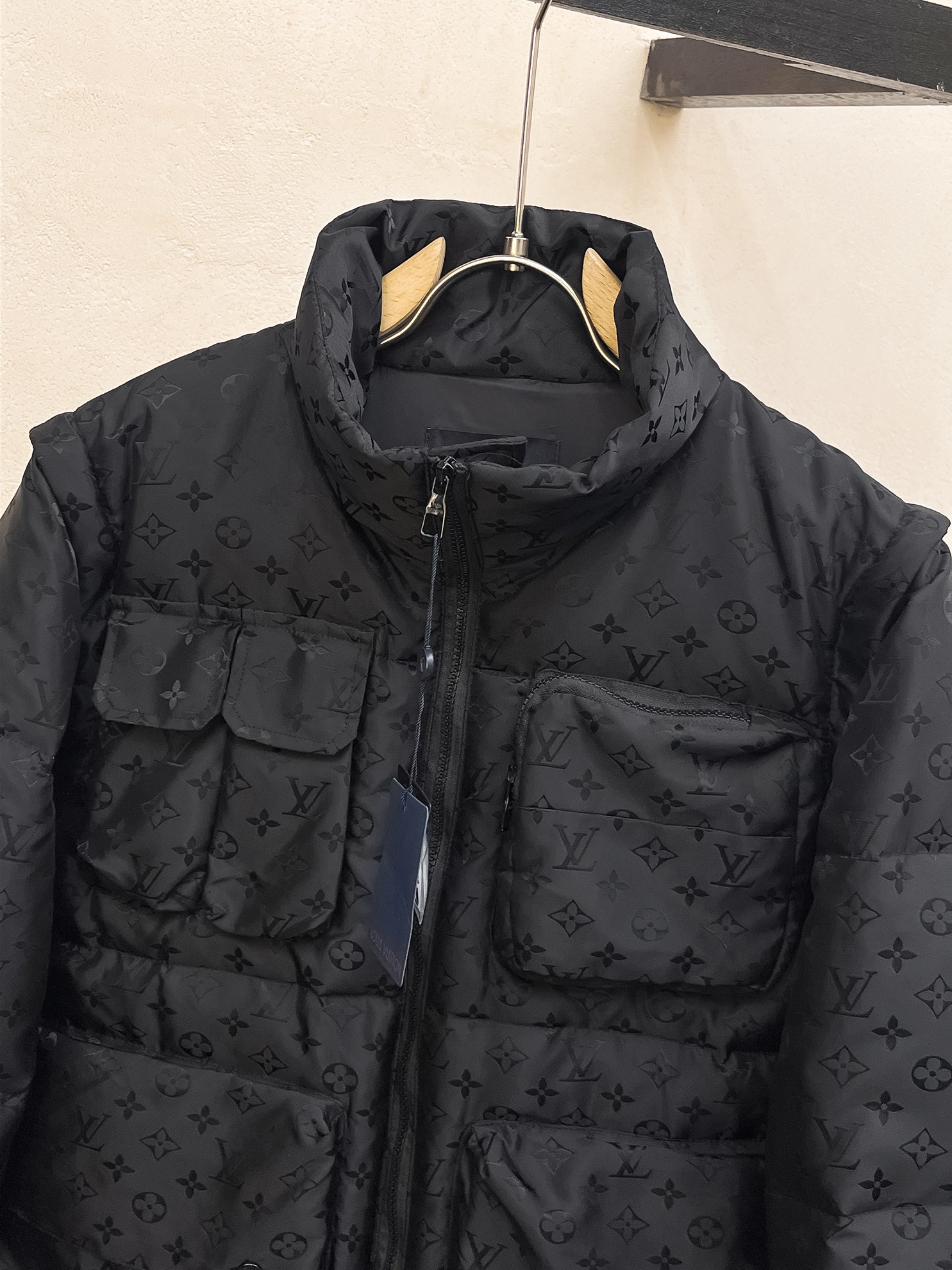 Louis Vuitton Down Jacket S-m-l-xl