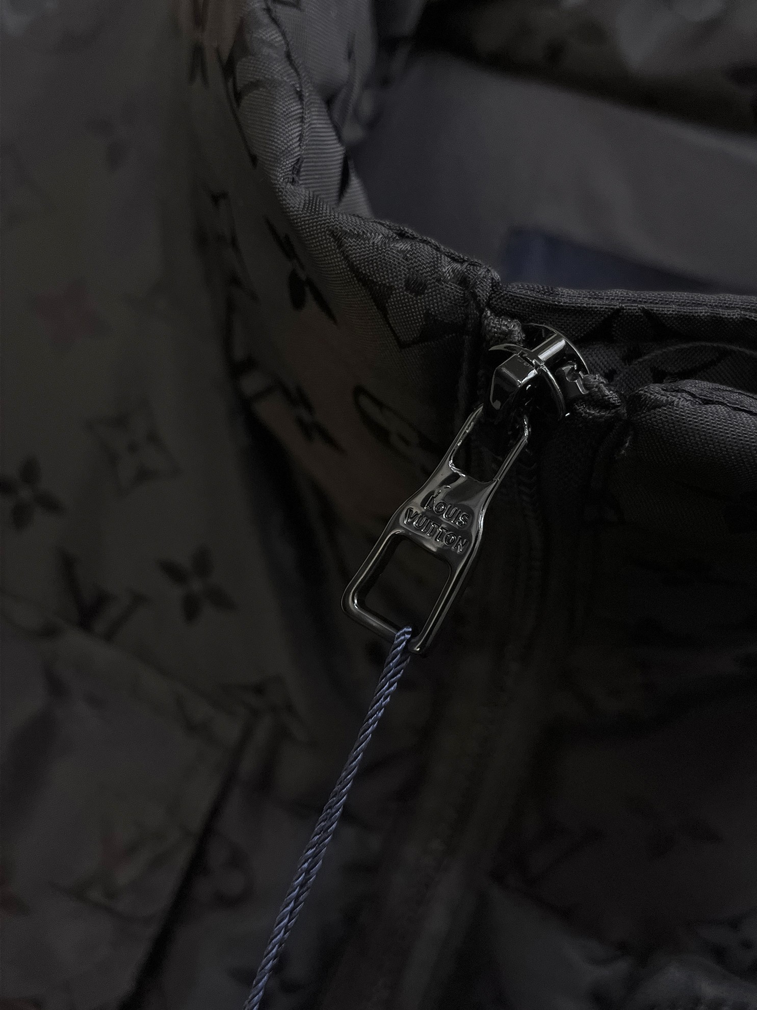 Louis Vuitton Down Jacket S-m-l-xl