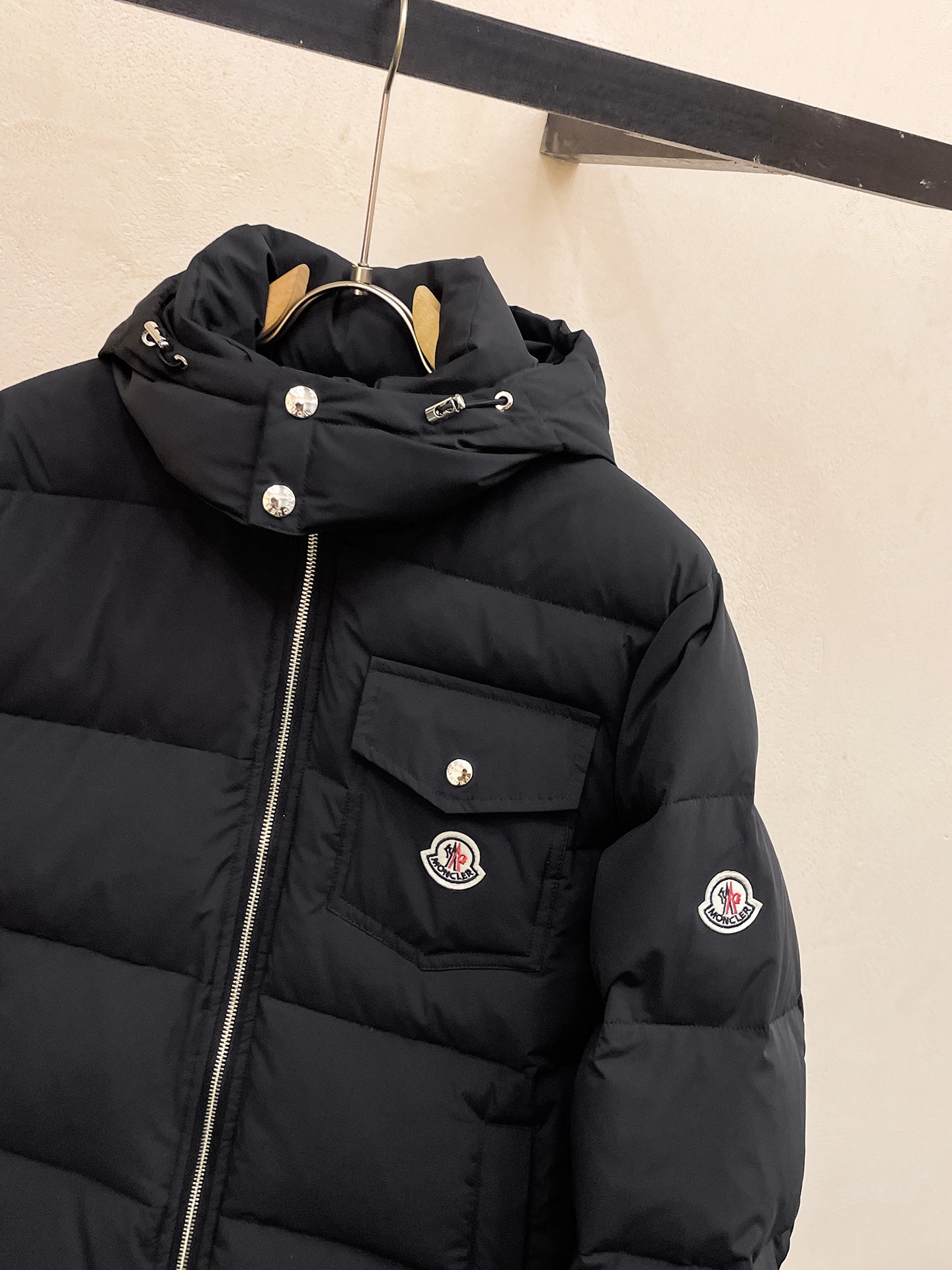 Moncler Down Jacket S-m-l-xl