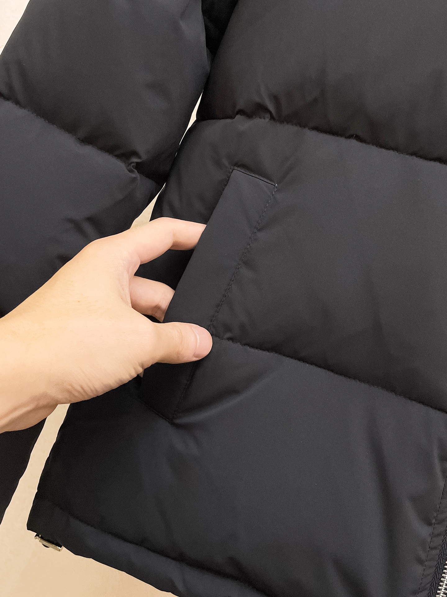 Moncler Down Jacket S-m-l-xl