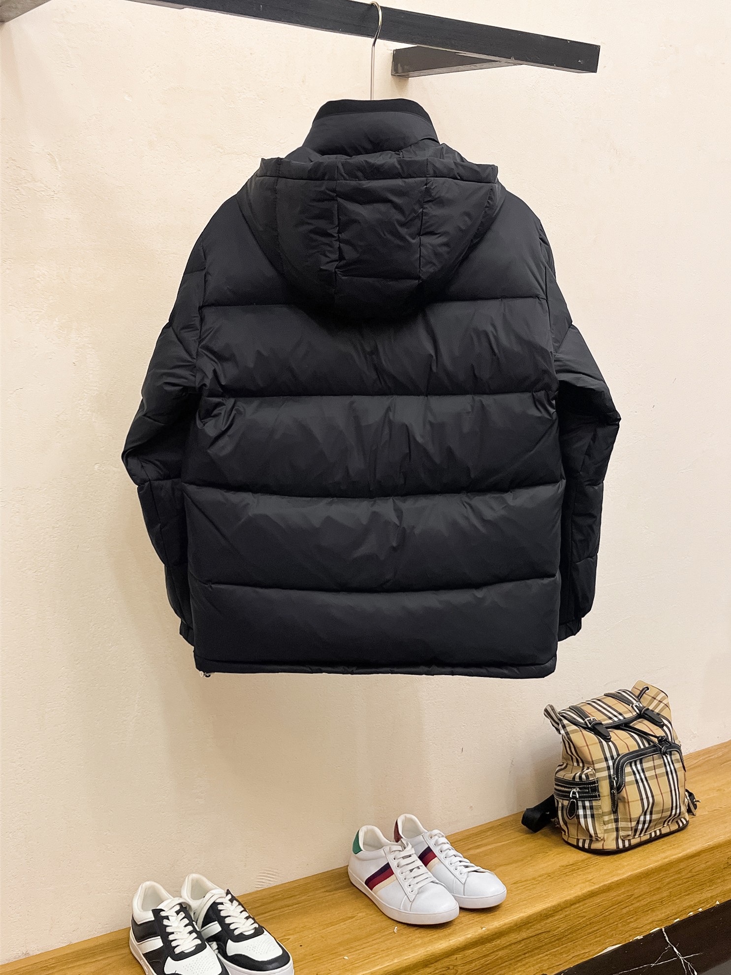 Moncler Down Jacket S-m-l-xl