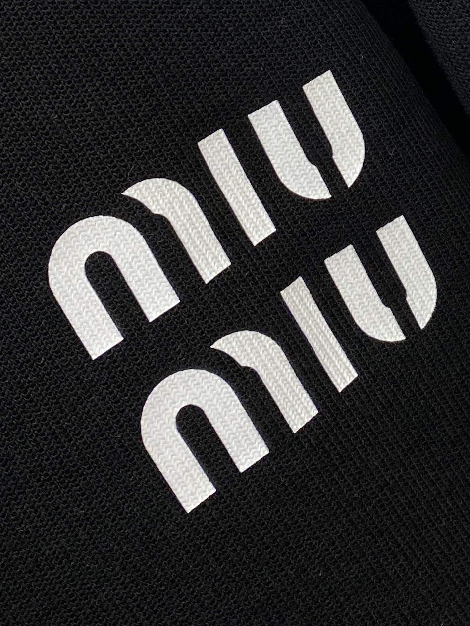 Miu Miu Basic Clothing Wool M-xl