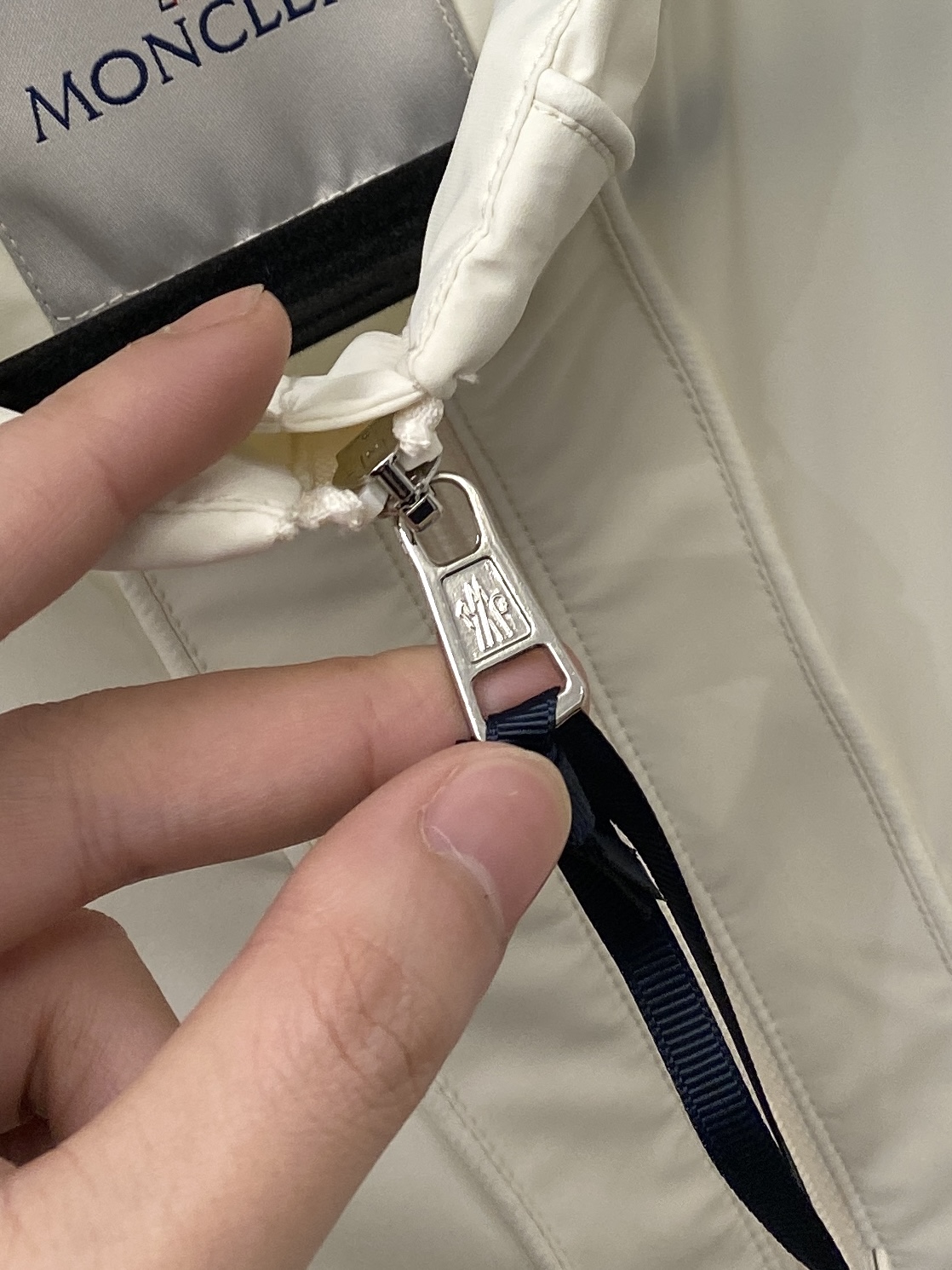 Moncler Jacket M-l-xl
