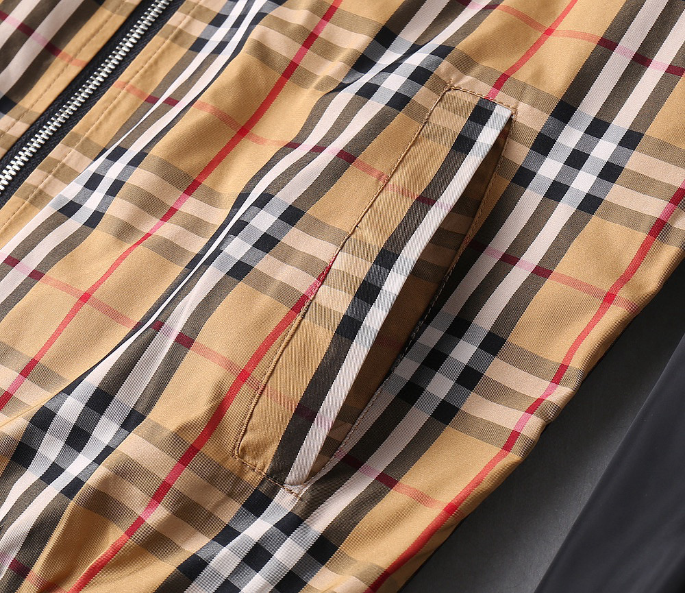 Burberry Jacket M-xxxl