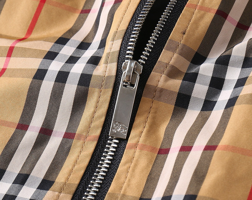 Burberry Jacket M-xxxl
