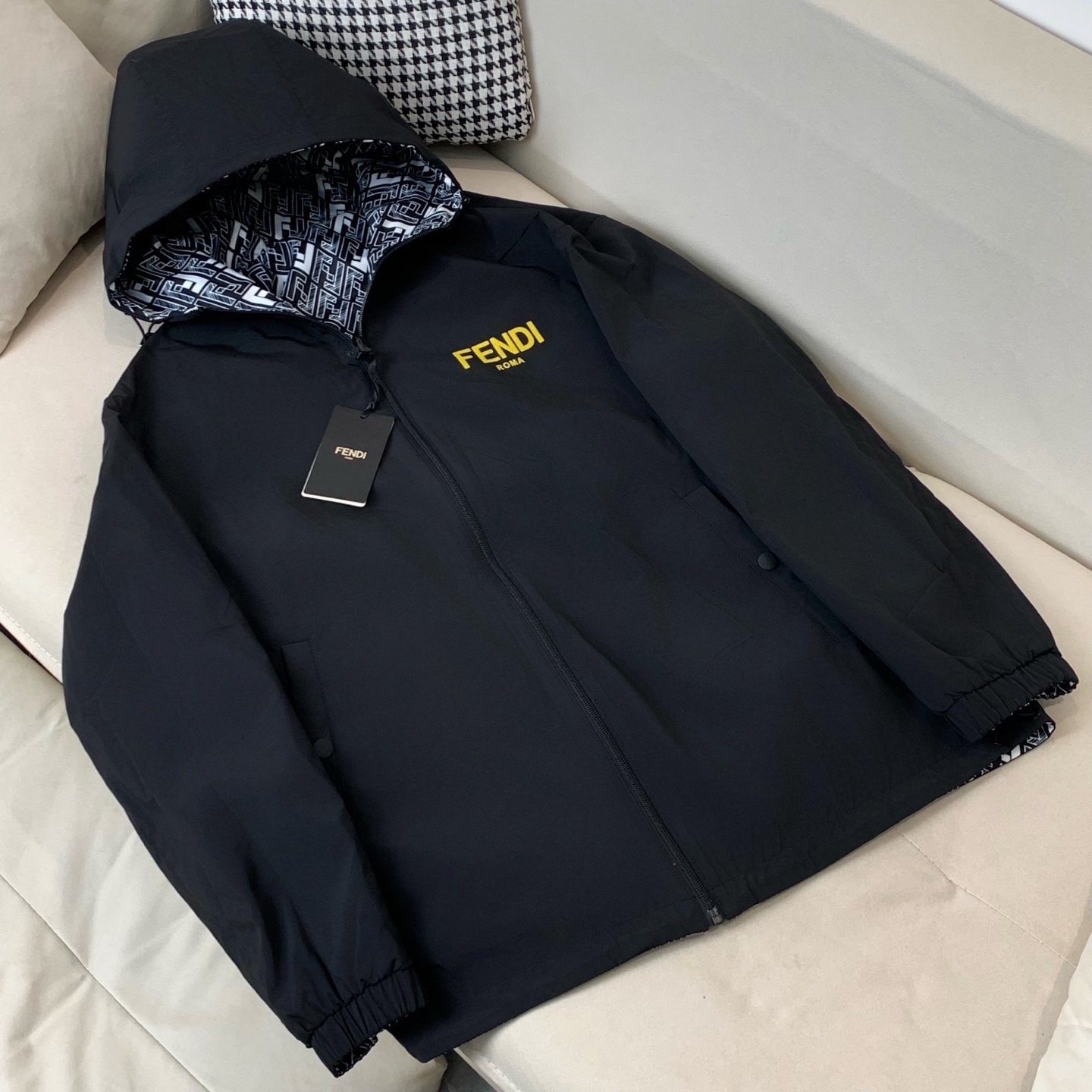 Fendi Jacket M-xxxl
