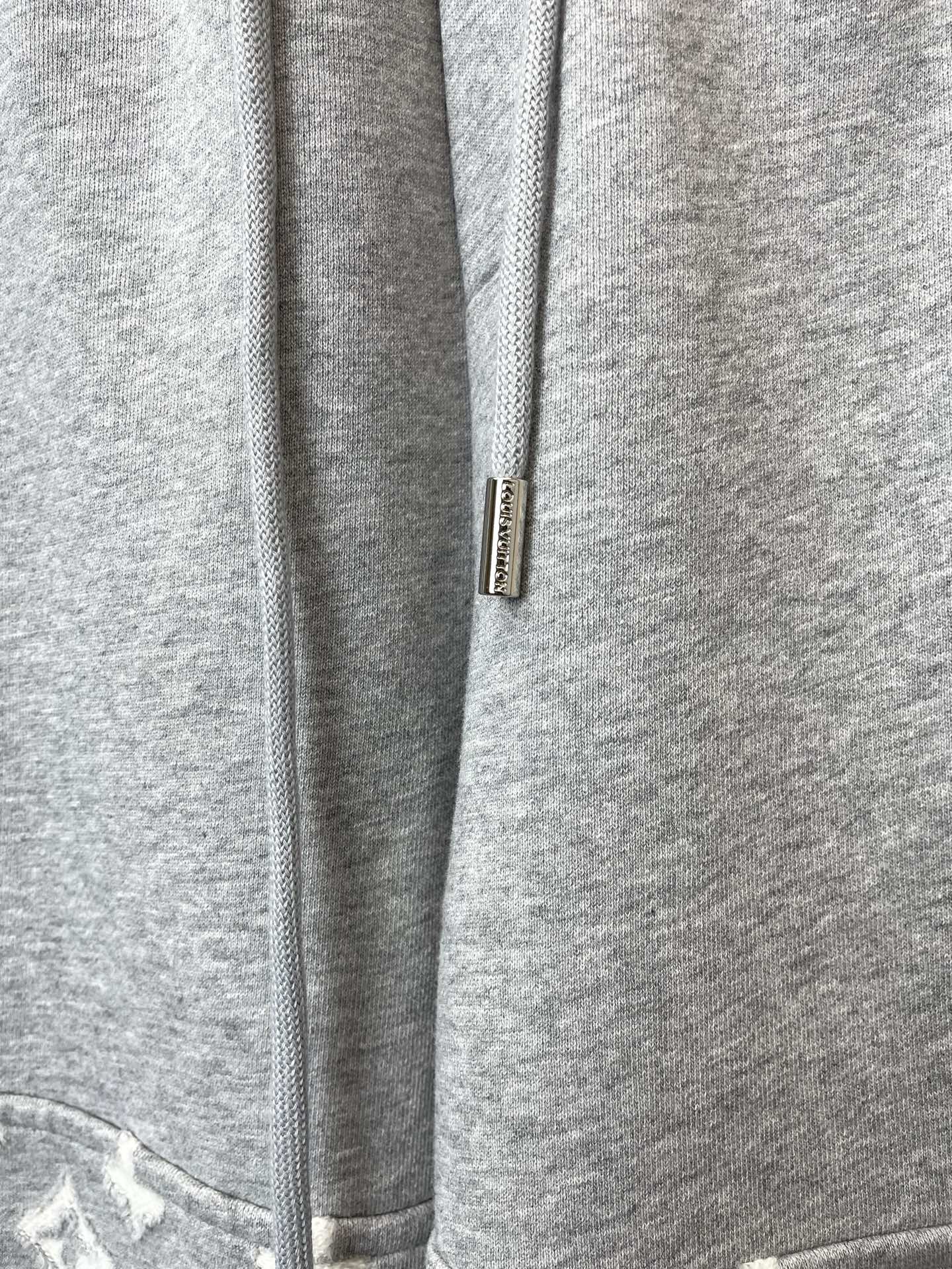 Louis Vuitton Basic Clothing S-m-l-xl
