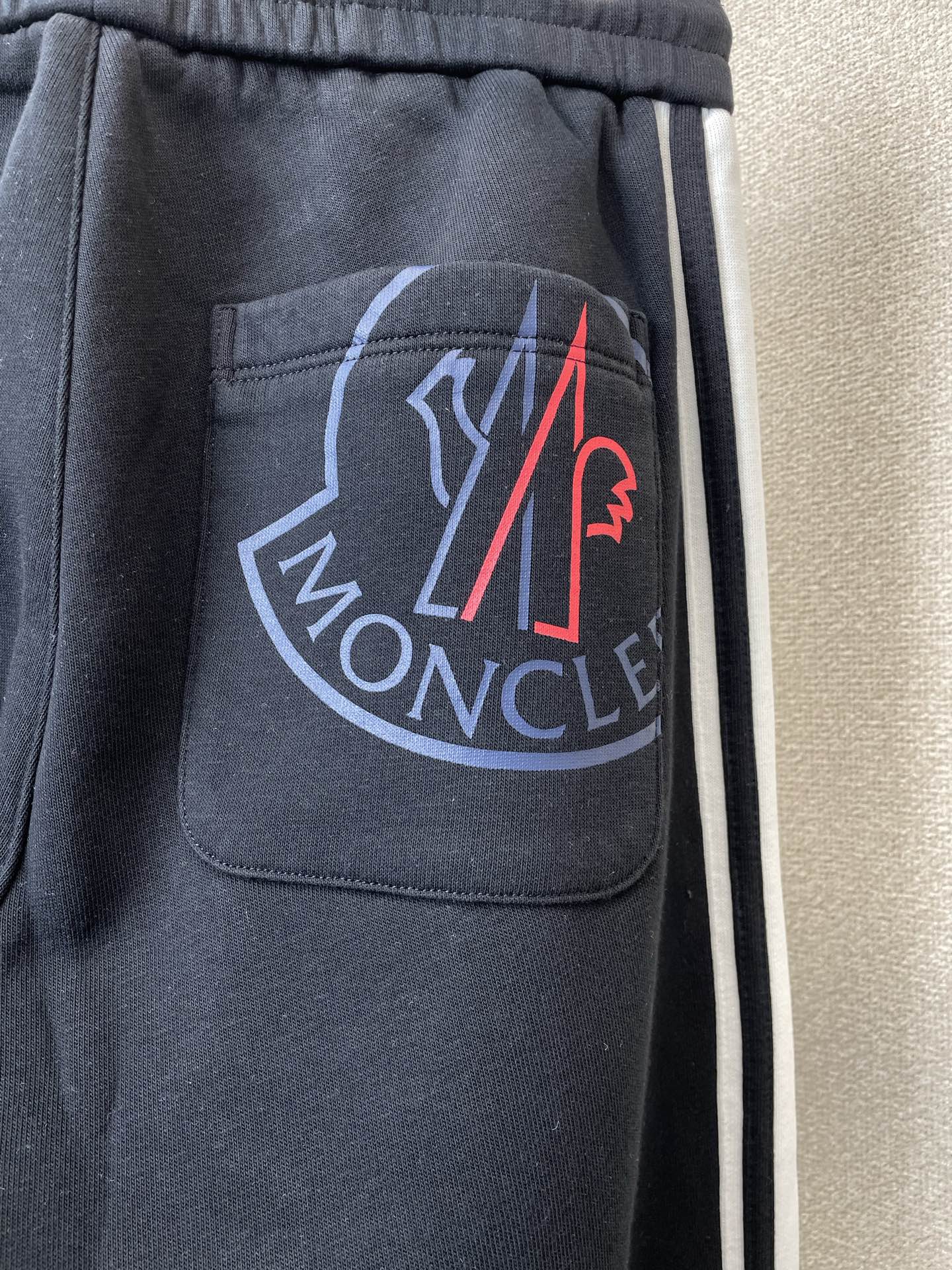 Moncler Basic Clothing M-l-xl