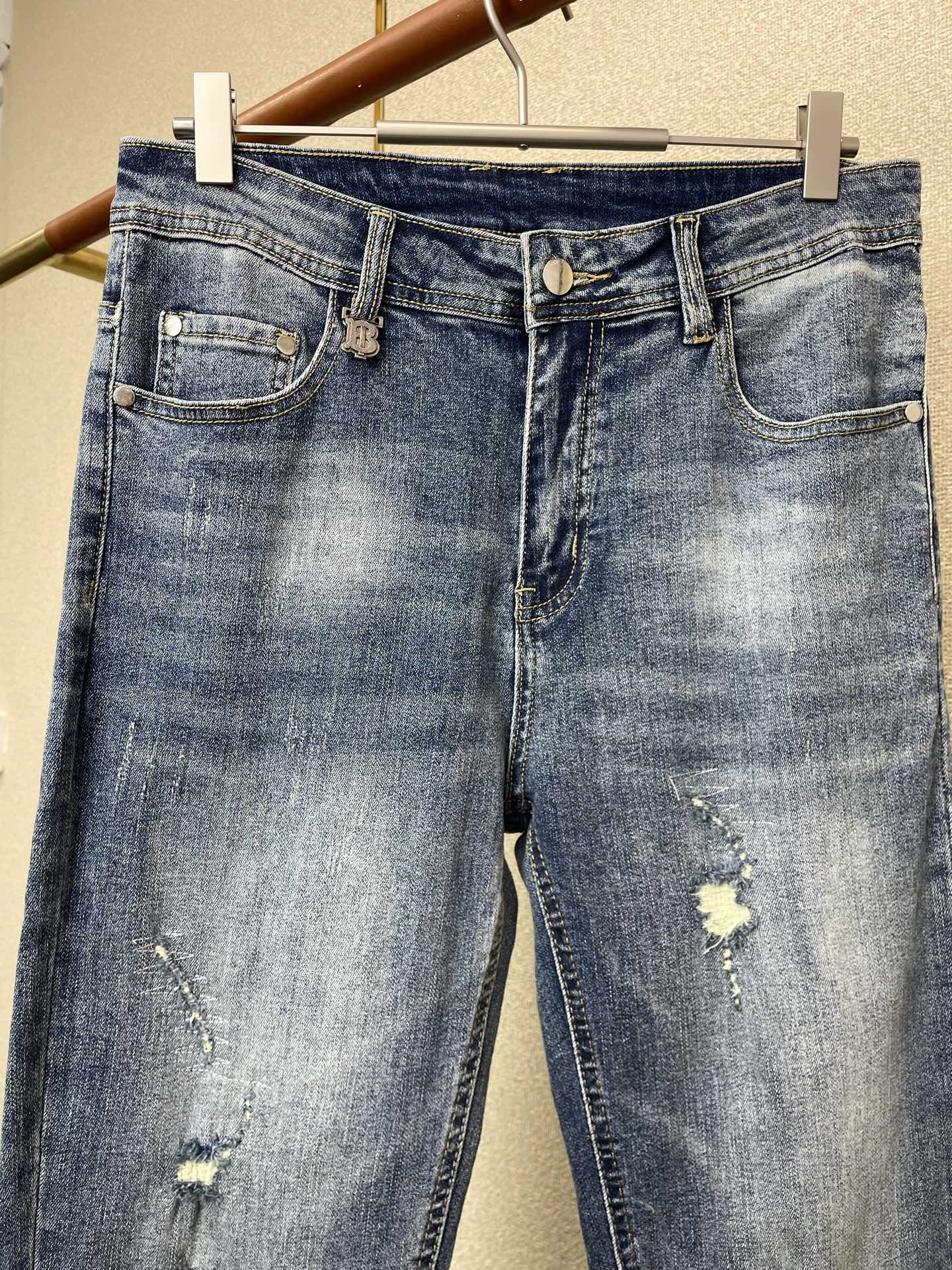 Burberry Jeans