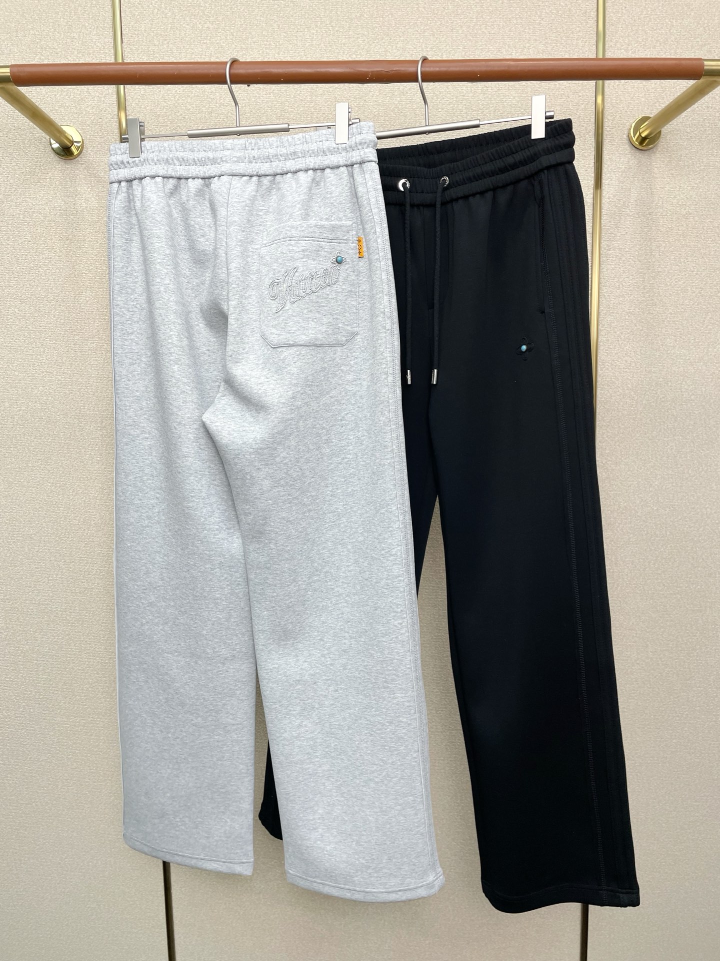 Louis Vuitton Basic Clothing S-m-l-xl