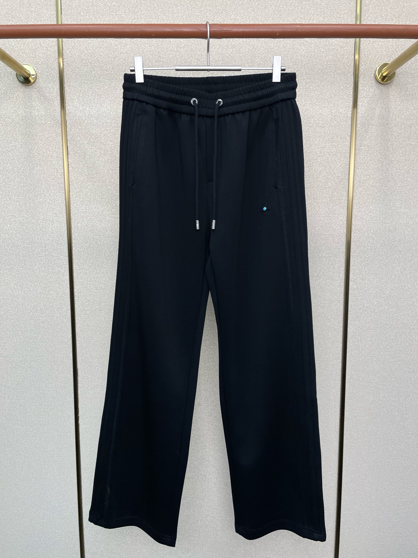 Louis Vuitton Basic Clothing S-m-l-xl