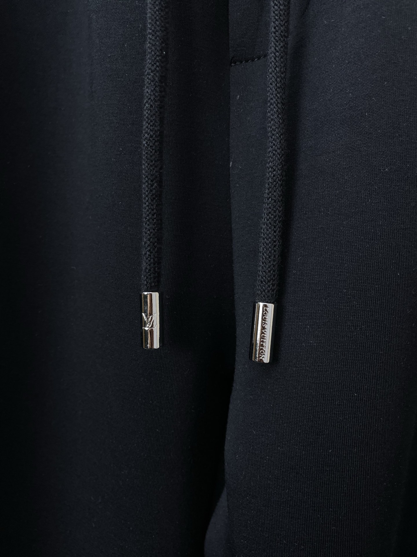 Louis Vuitton Basic Clothing S-m-l-xl