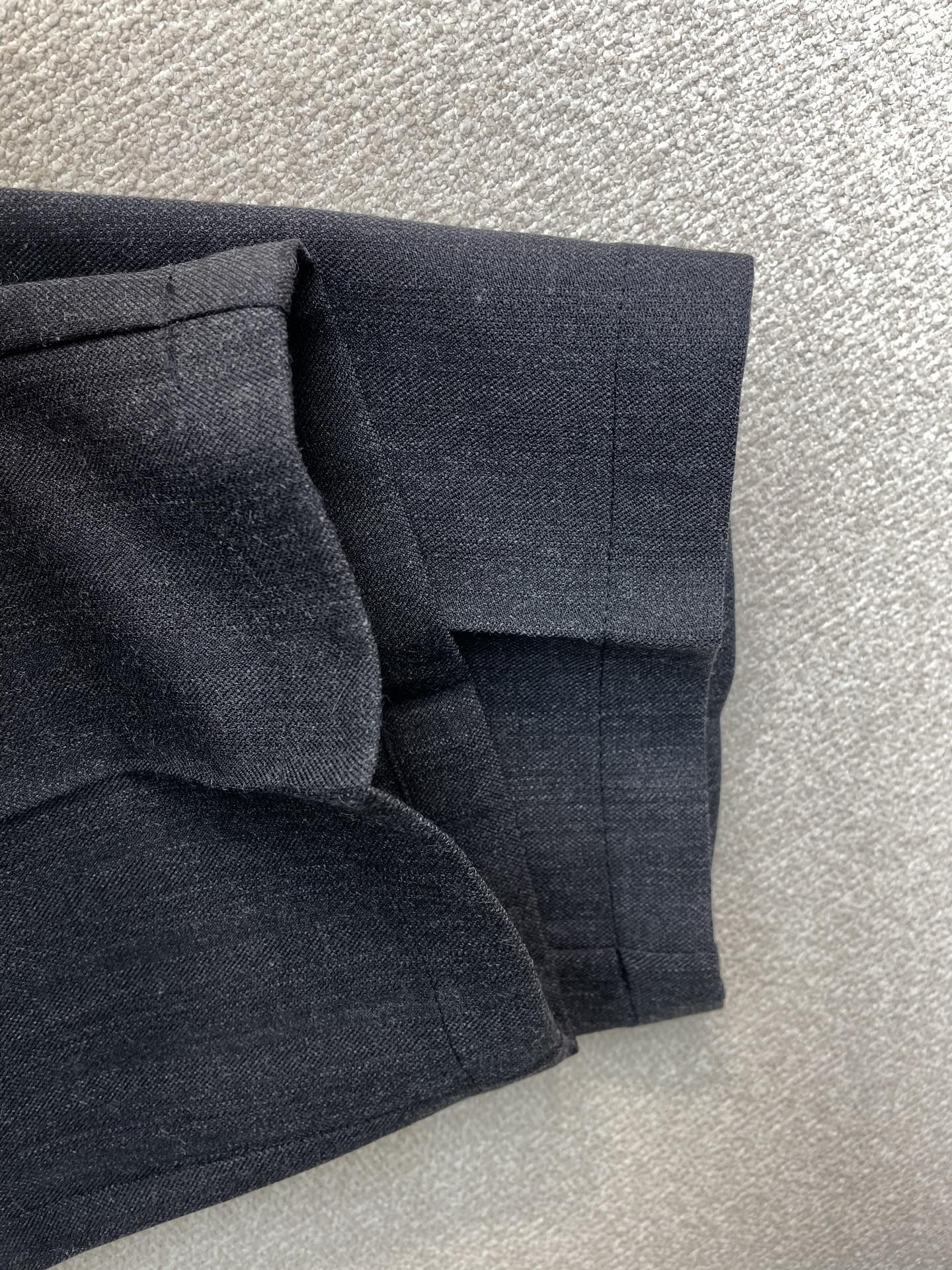 Brunello Cucinelli Basic Clothing L