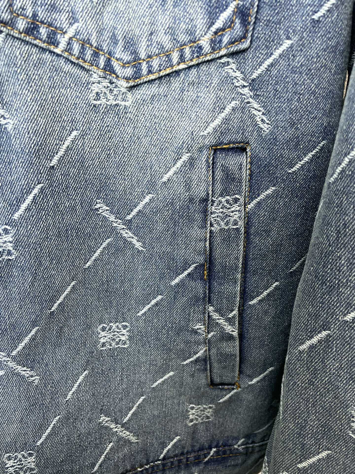 Loewe Basic Clothing M-l-xl