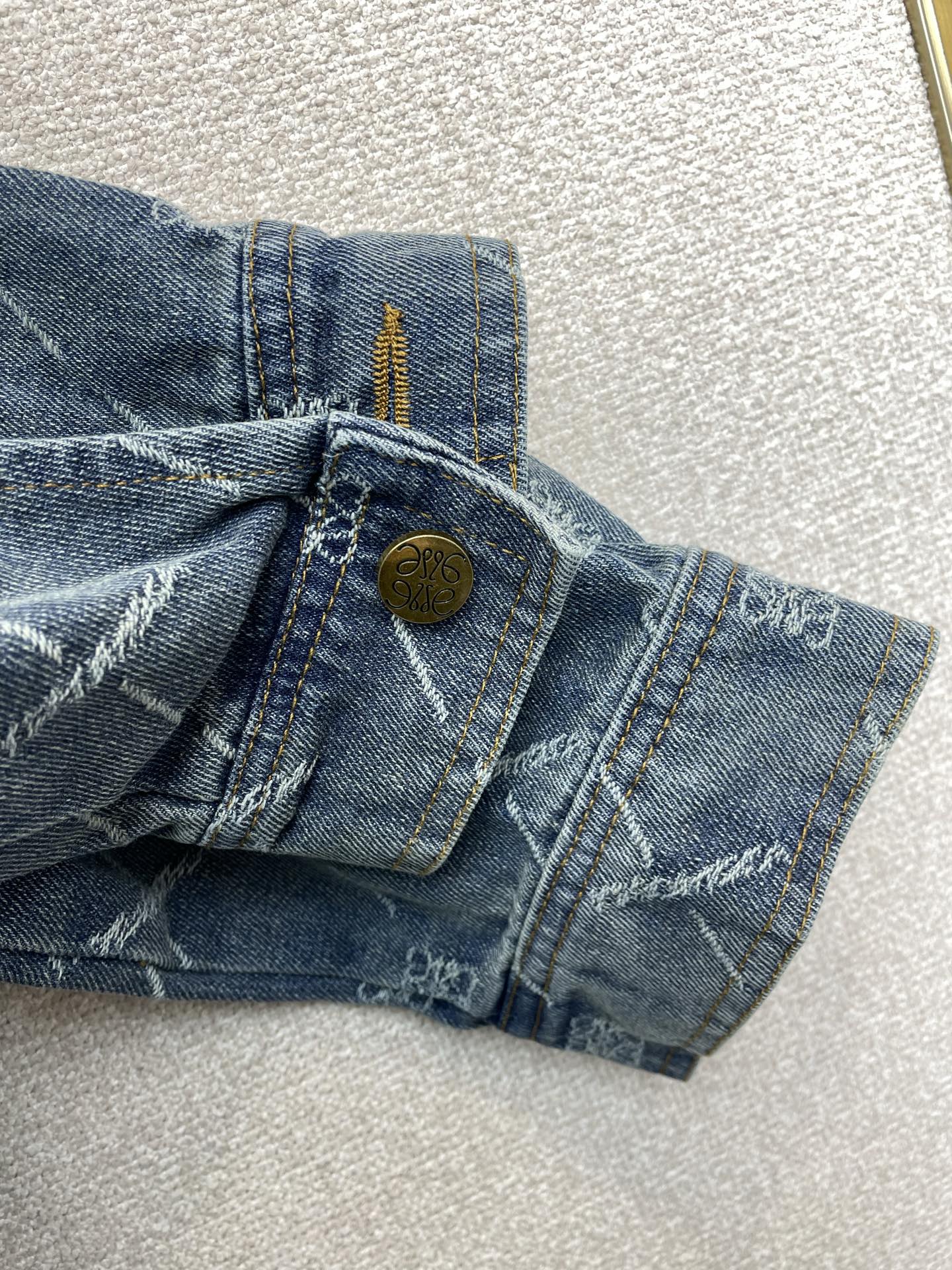 Loewe Basic Clothing M-l-xl