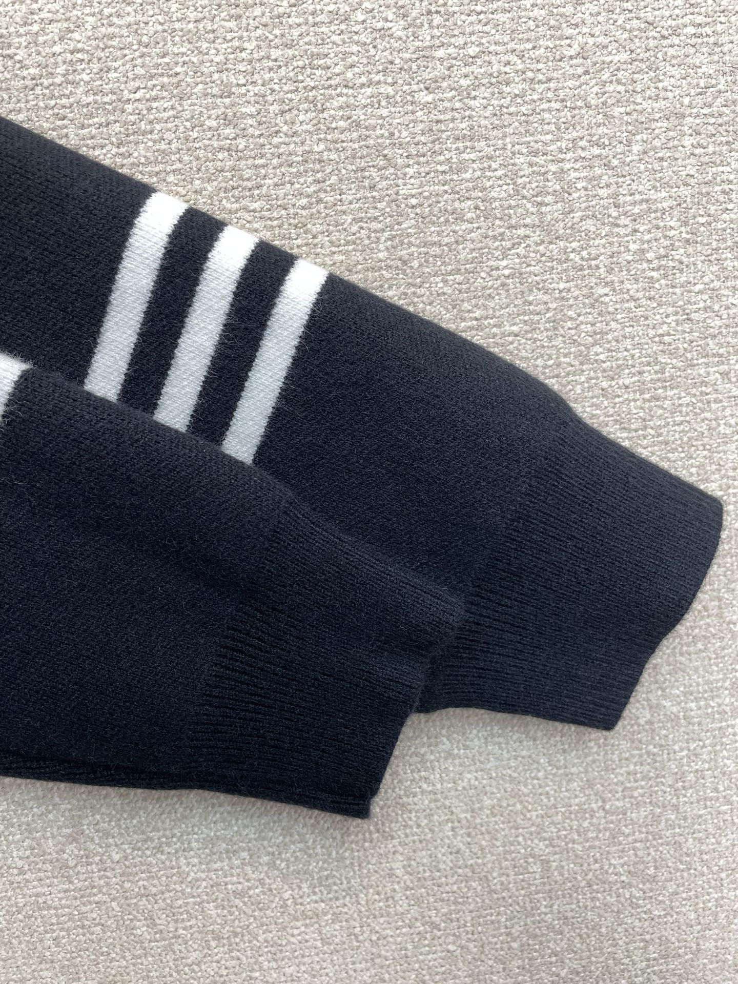 Burberry Male Basic Clothing