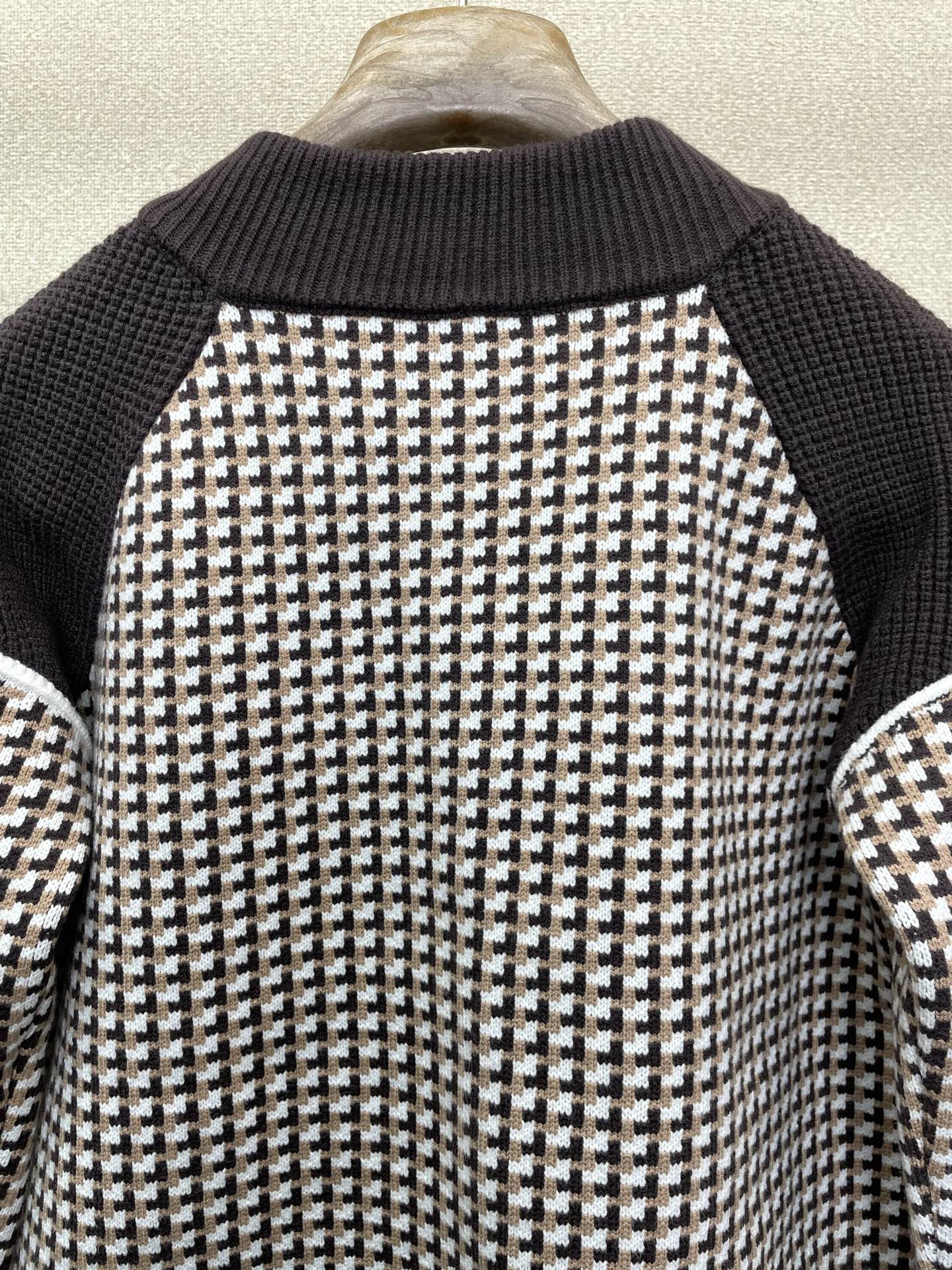Louis Vuitton Male Basic Clothing S-l