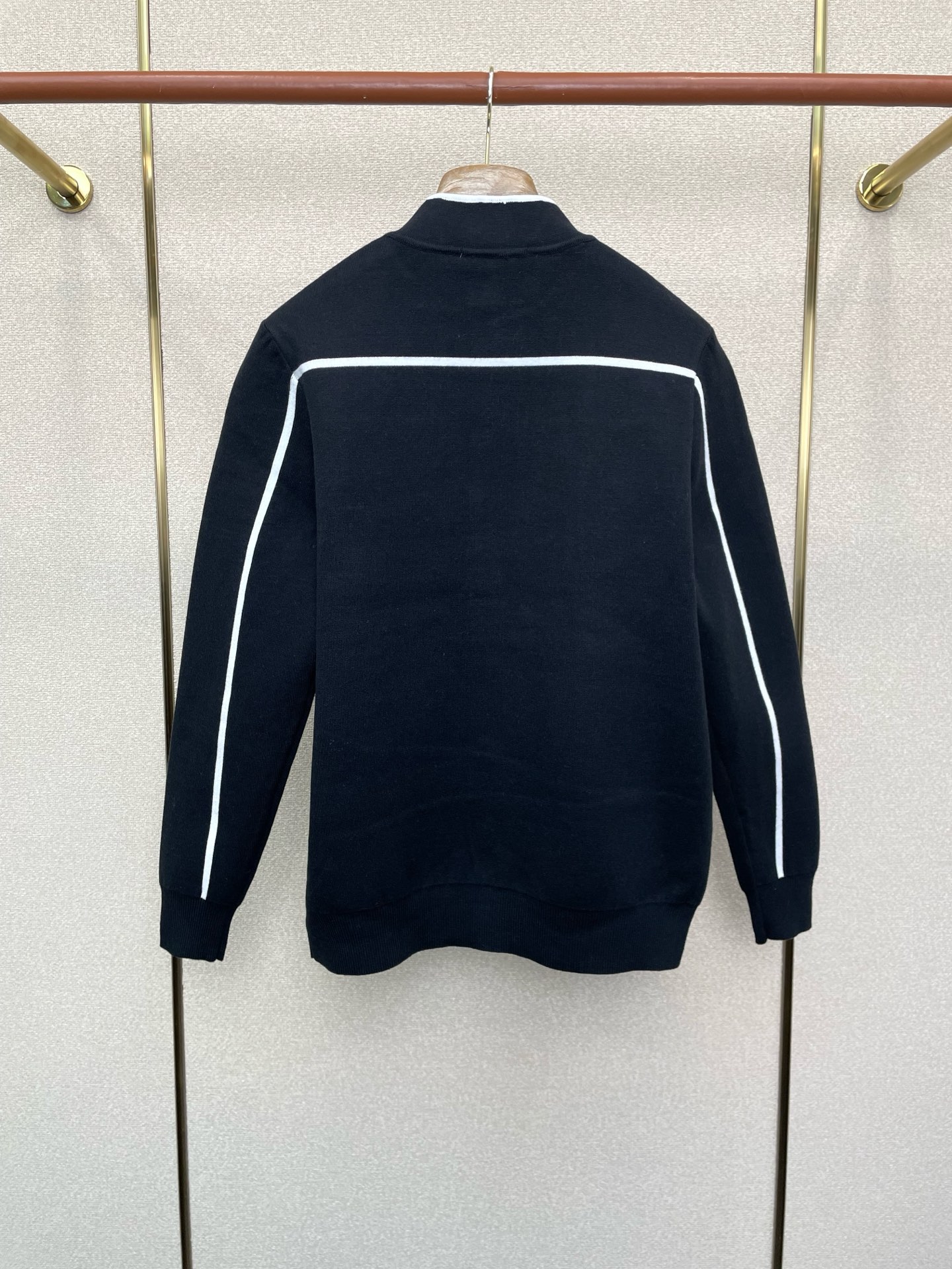 Louis Vuitton Male Basic Clothing S-l