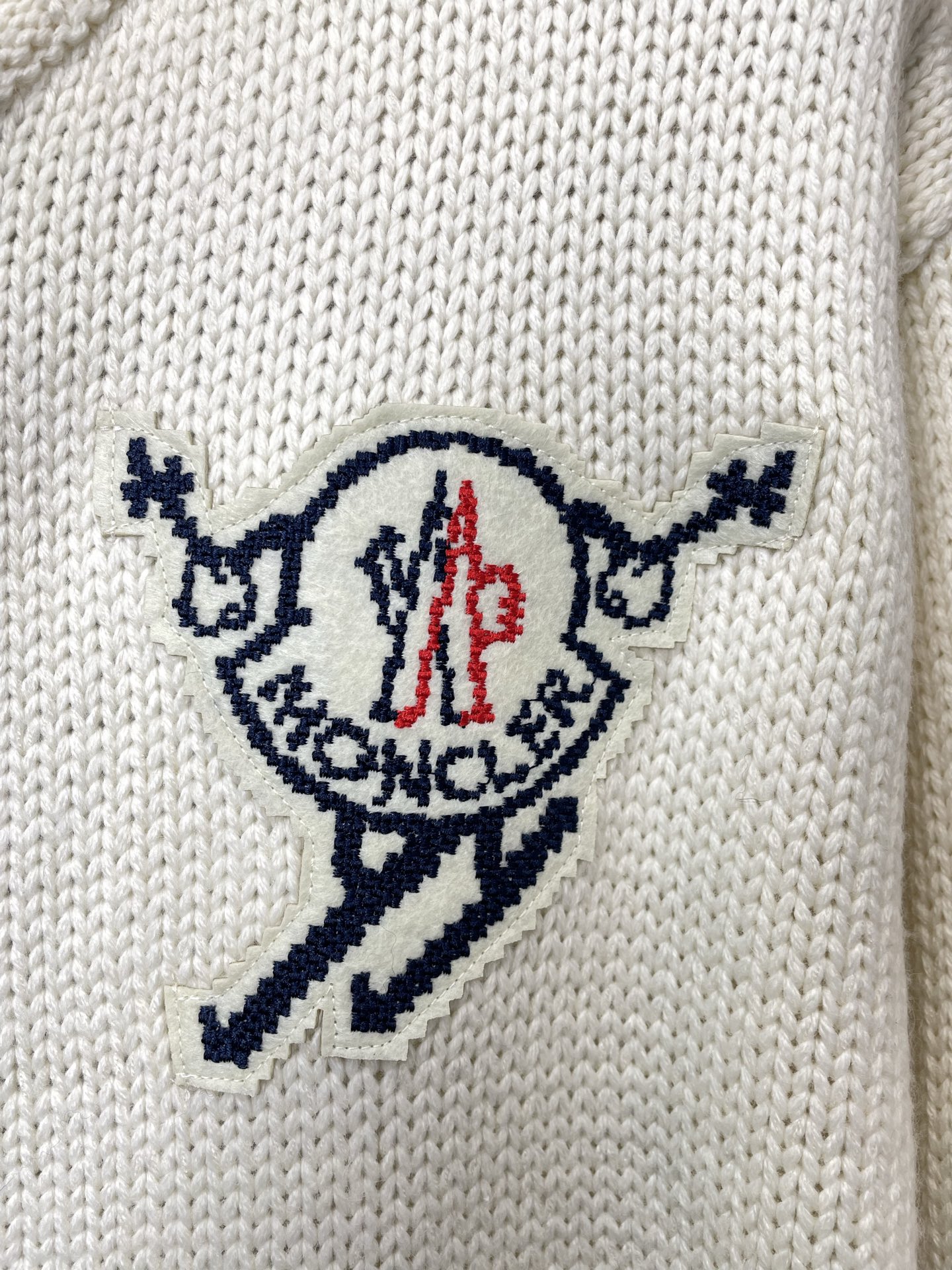 Moncler Male Basic Clothing M-l