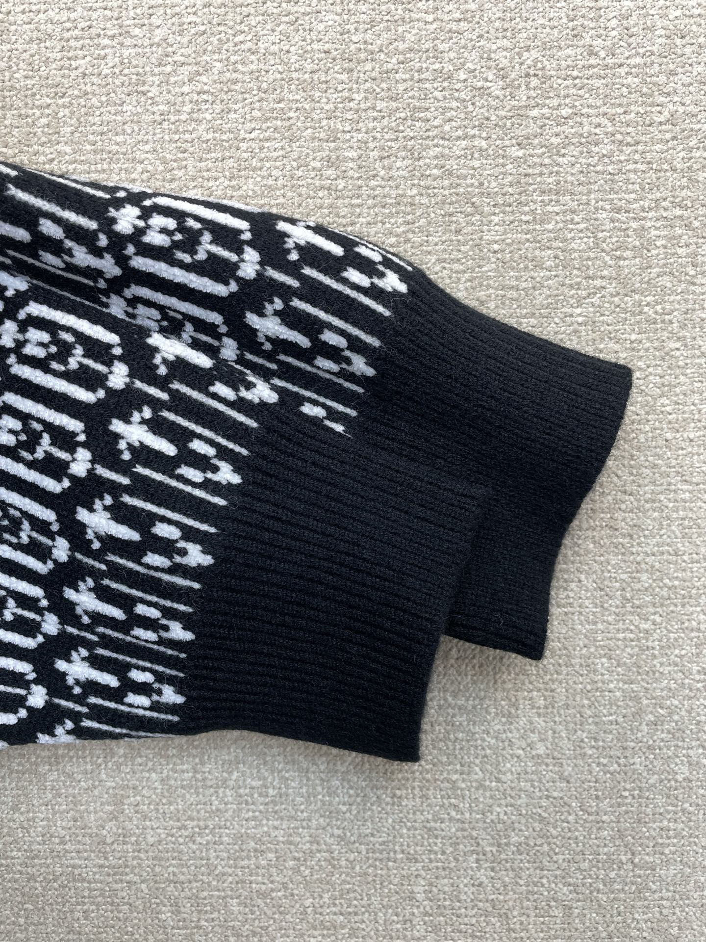 Prada Male Basic Clothing
