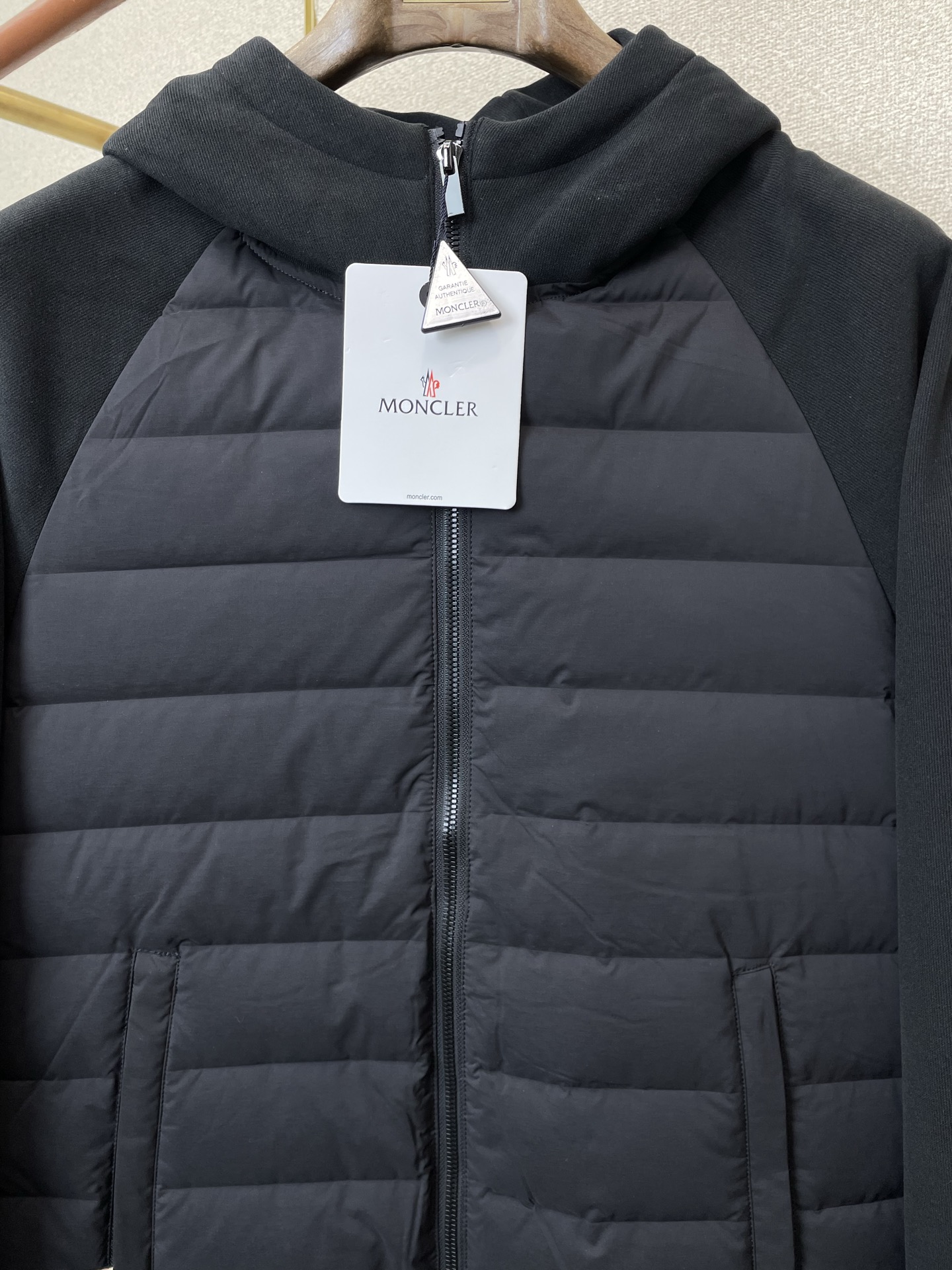 Moncler Down Jacket Hooded M-l-xl