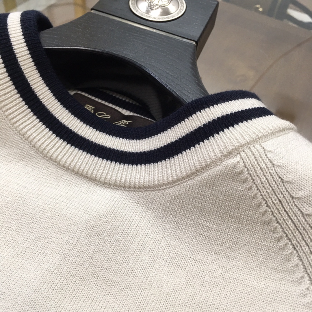 Loro Piana Male Basic Clothing L