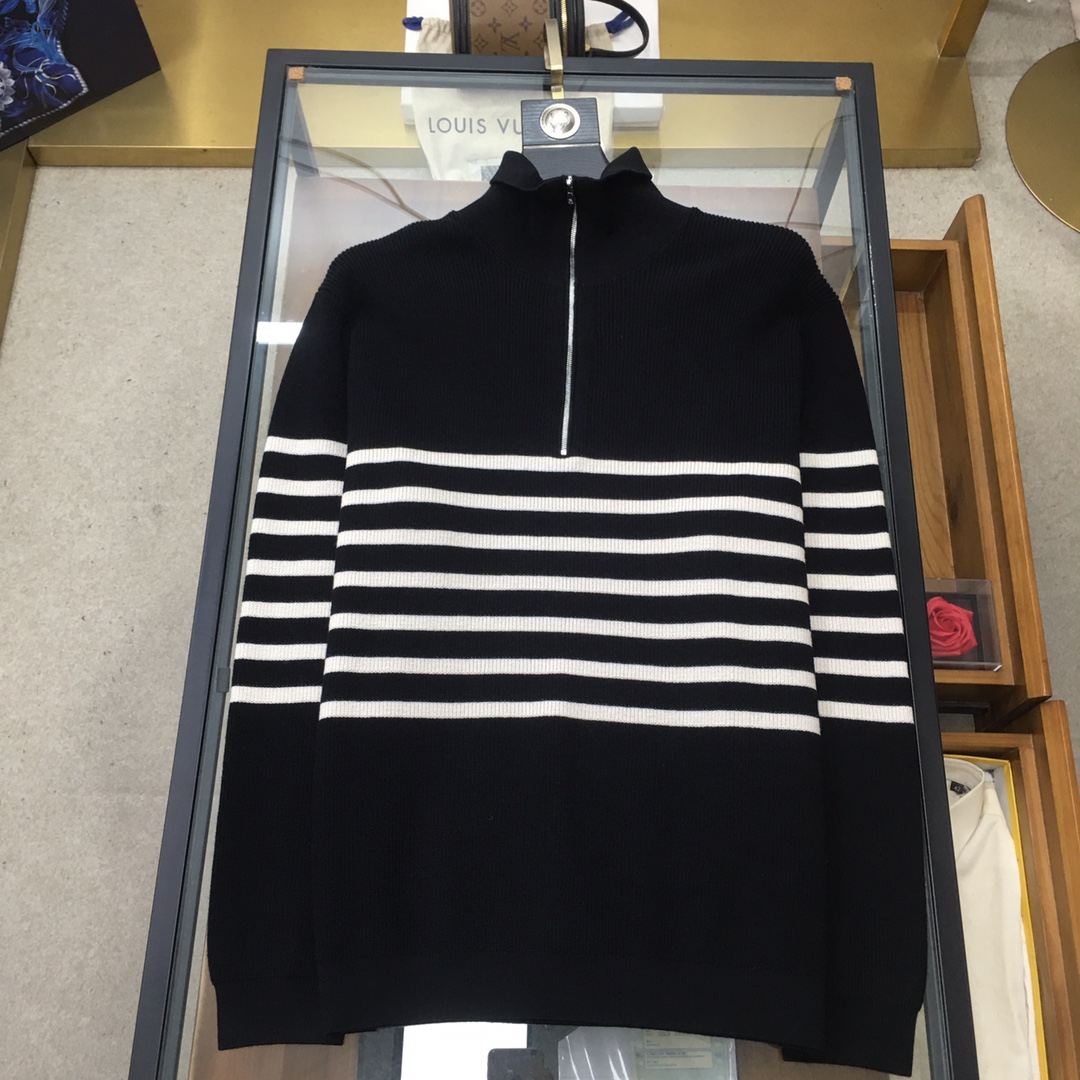 Brunello Cucinelli Male Basic Clothing