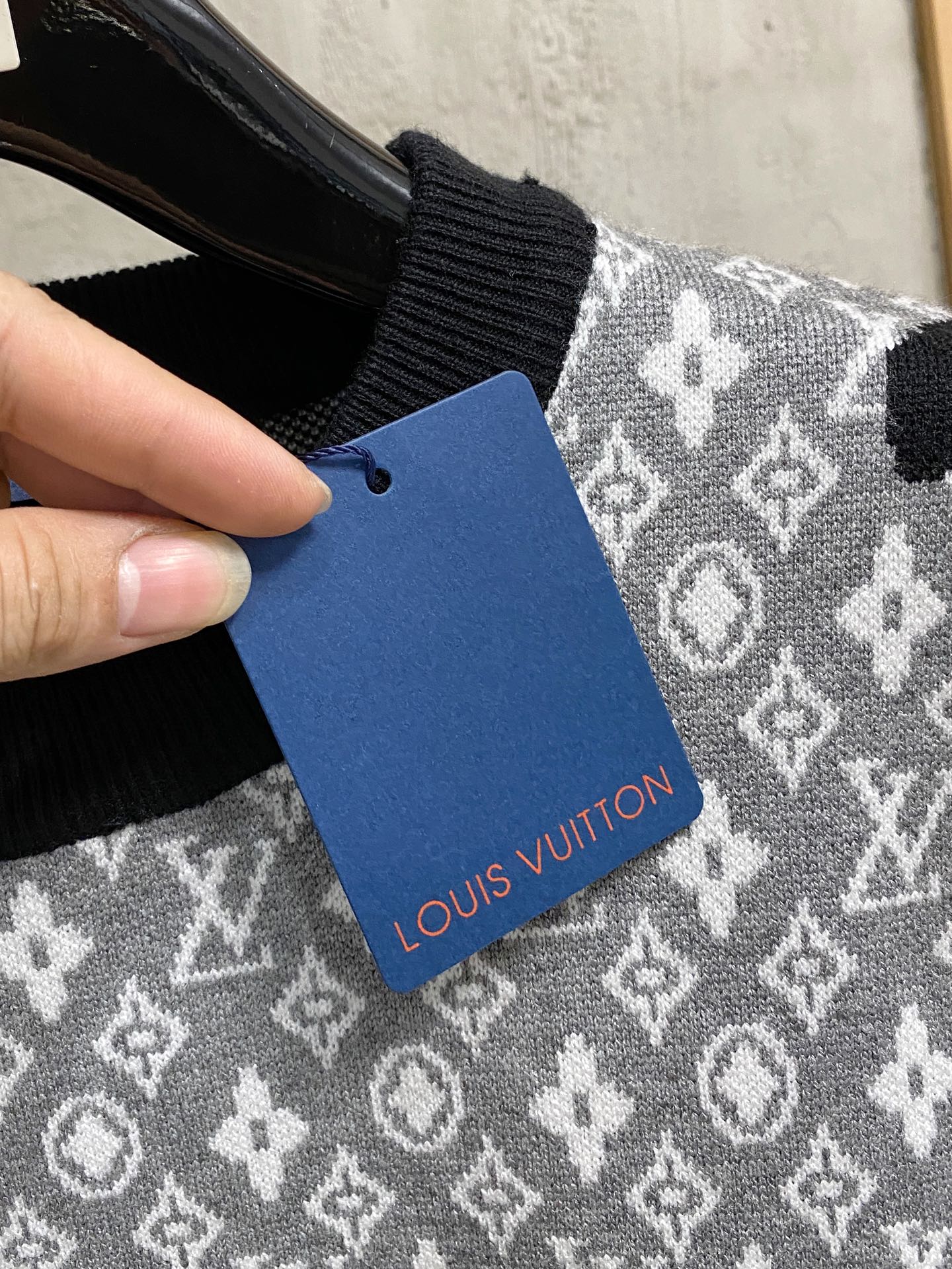 Louis Vuitton Basic Clothing Wool M-l-xl