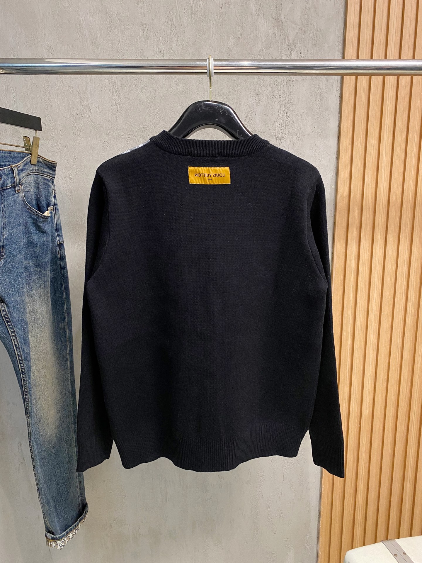 Louis Vuitton Basic Clothing Wool M-l-xl