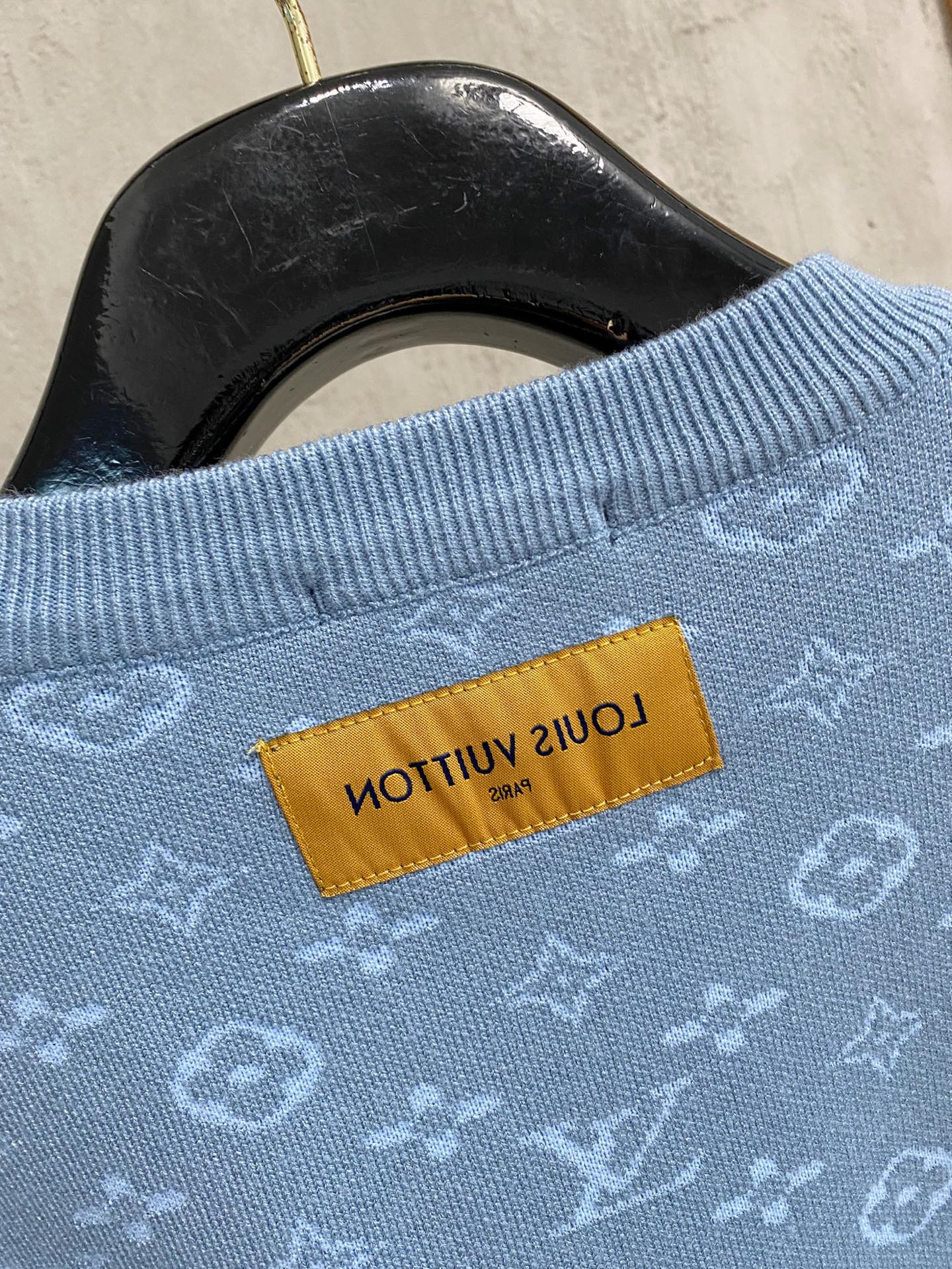 Louis Vuitton Basic Clothing Wool M-l-xl