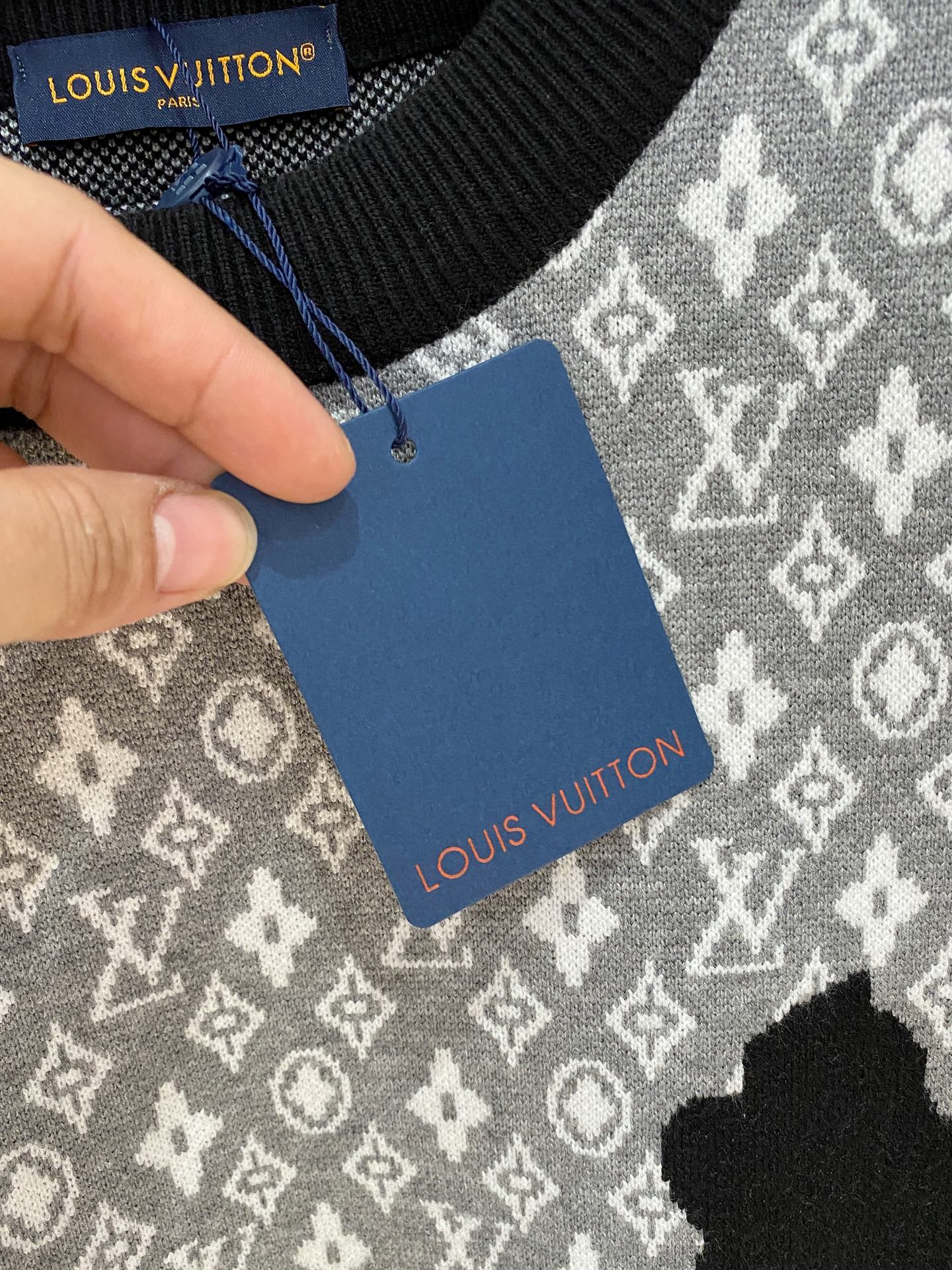 Louis Vuitton Basic Clothing Wool M-l-xl