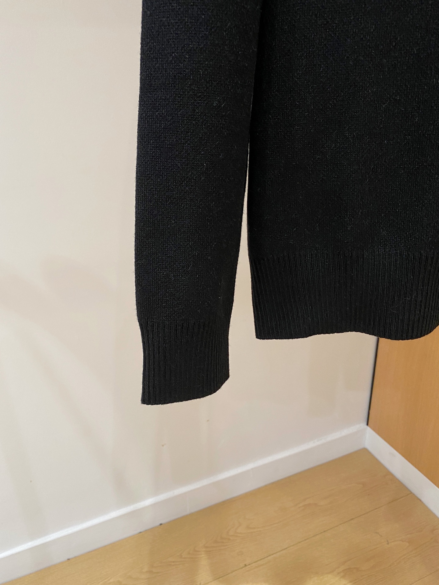 Louis Vuitton Basic Clothing Wool M-l-xl