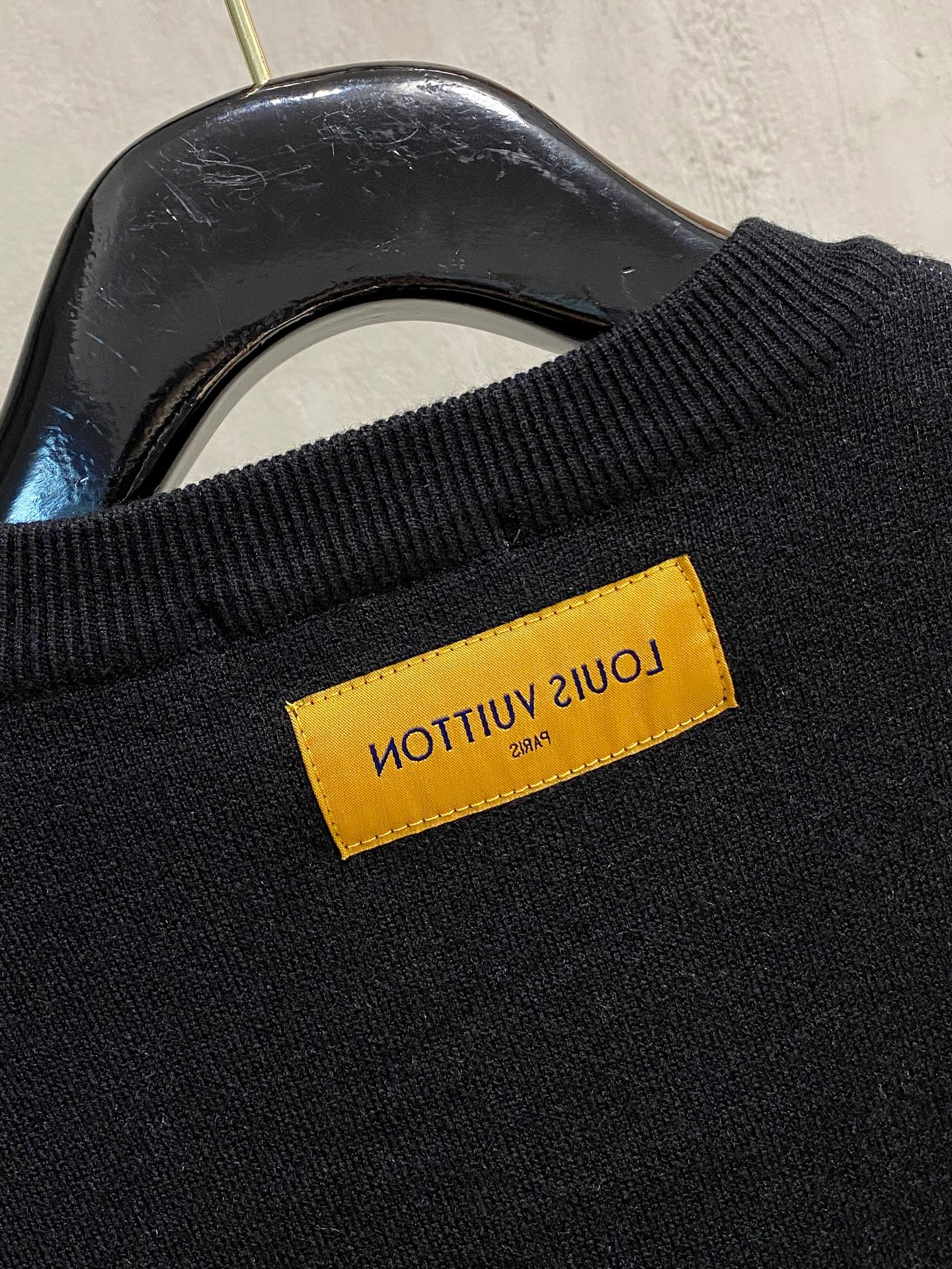 Louis Vuitton Basic Clothing Wool M-l-xl