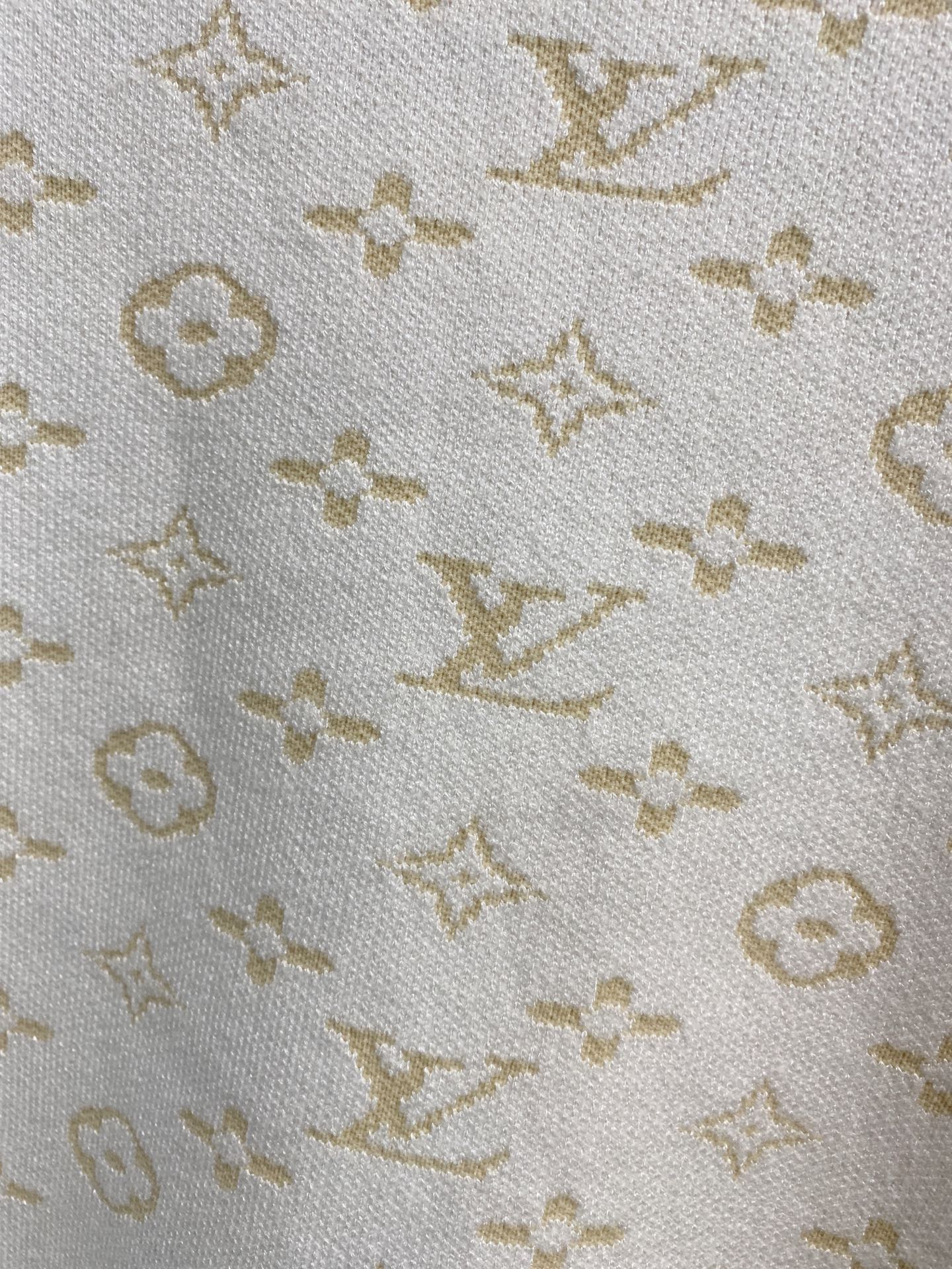 Louis Vuitton Basic Clothing Wool M-l-xl