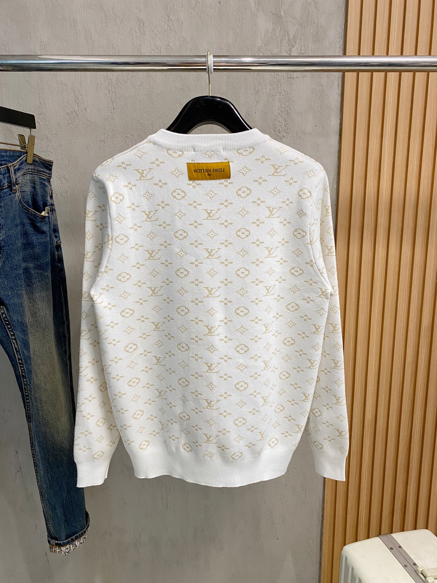 Louis Vuitton Basic Clothing Wool M-l-xl
