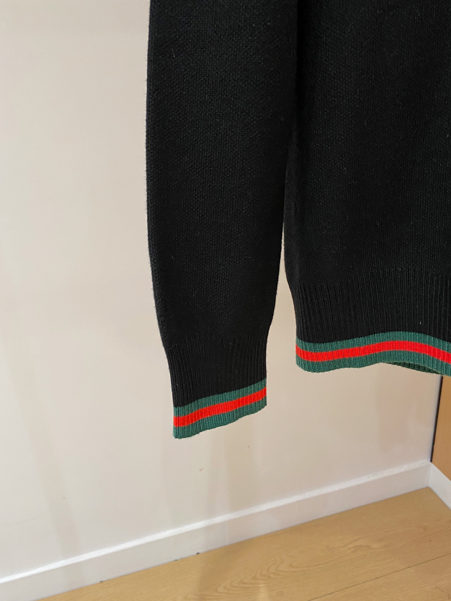 Gucci Basic Clothing Wool M-xl