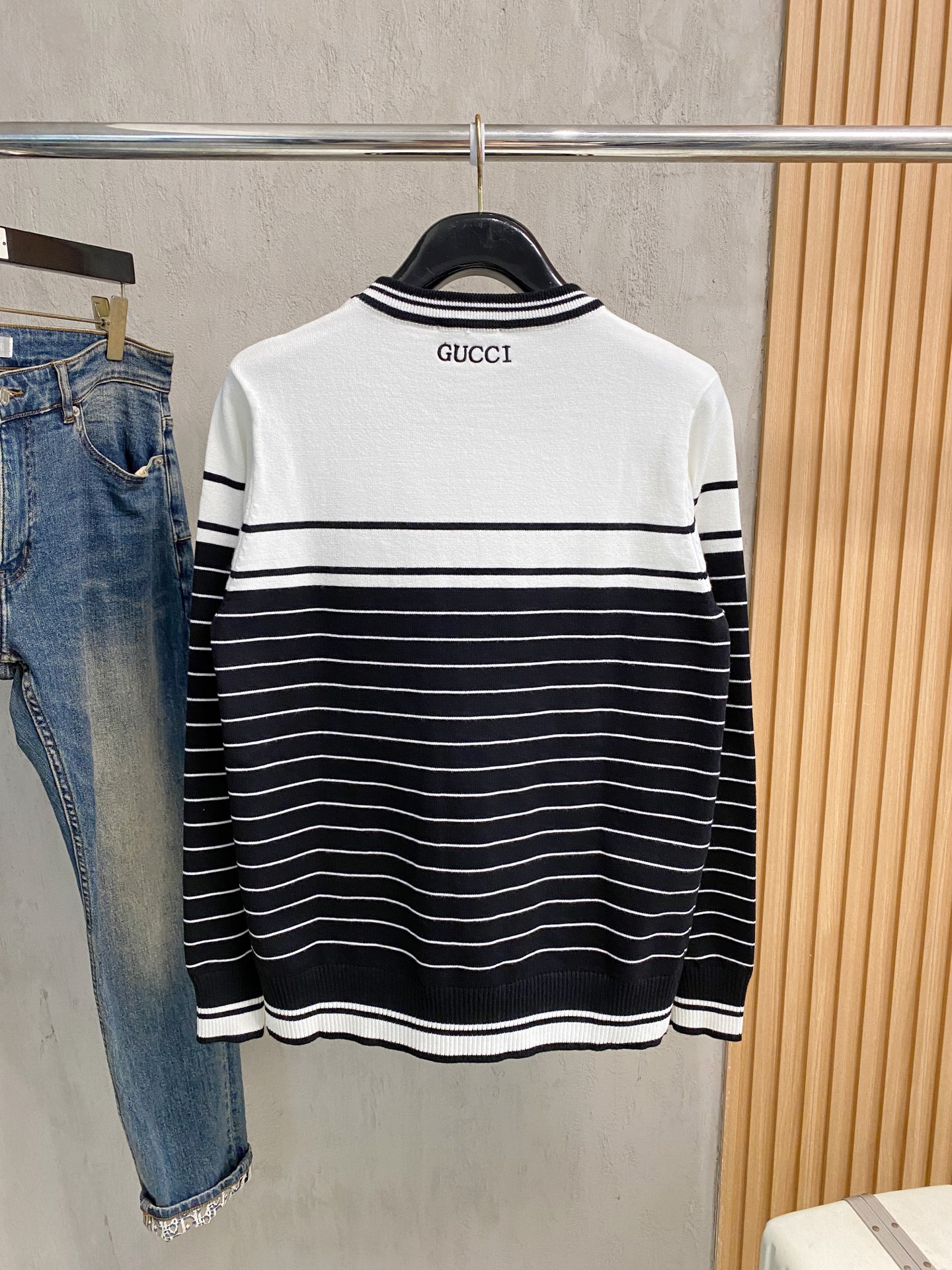 Gucci Basic Clothing Wool M-xl