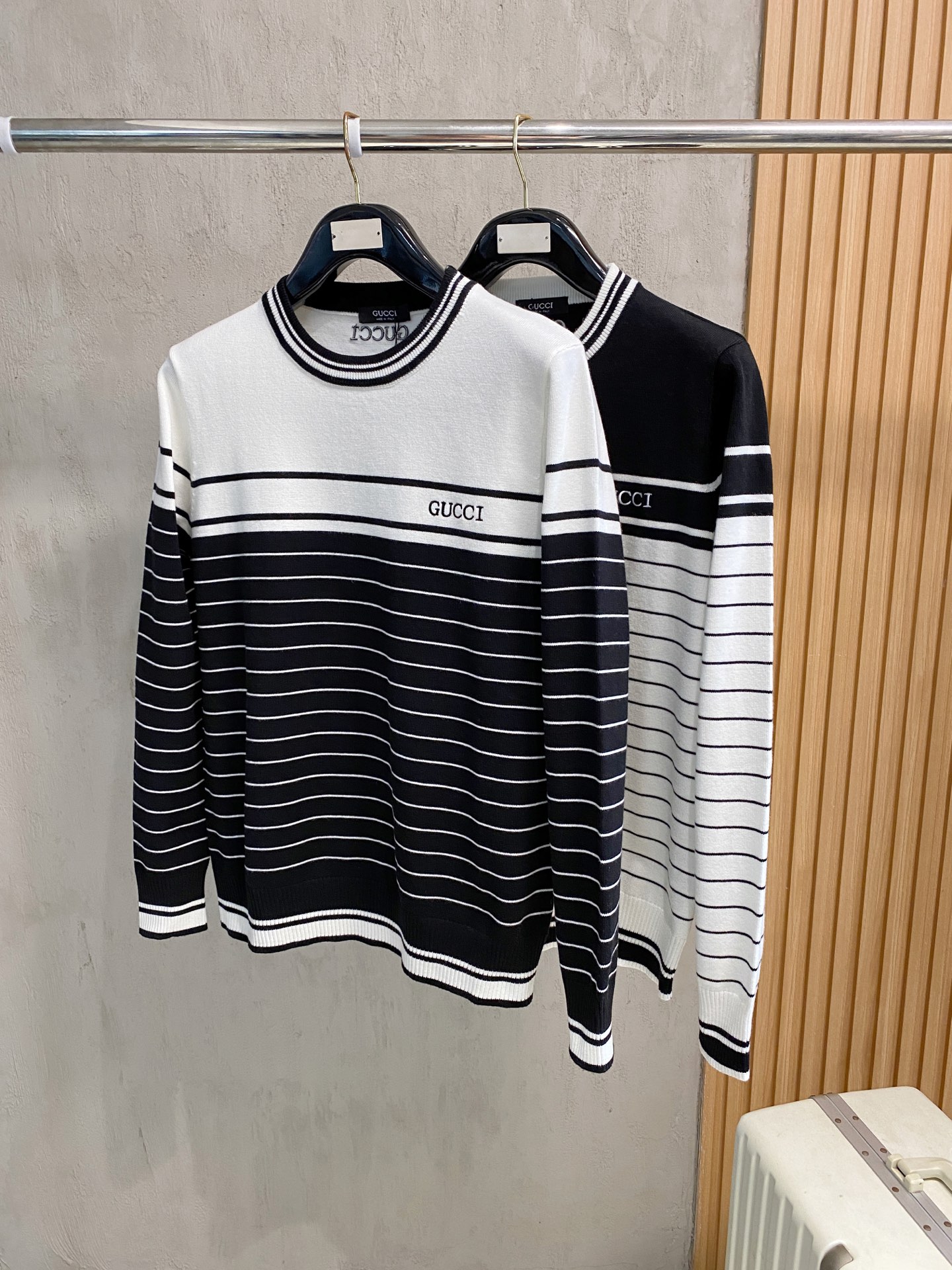 Gucci Basic Clothing Wool M-xl