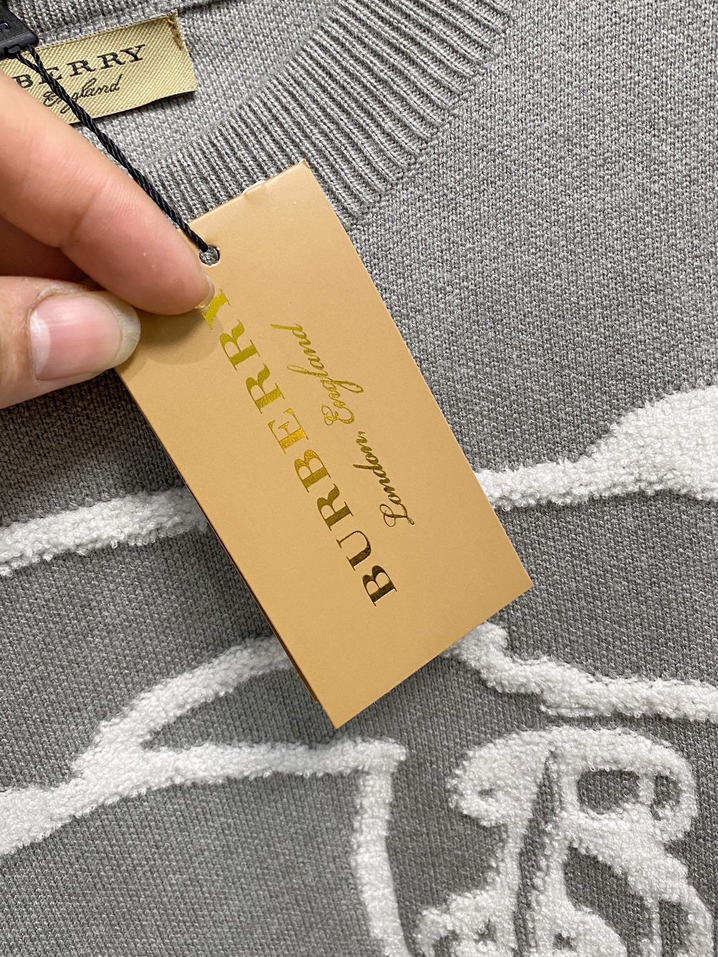 Burberry Basic Clothing Wool M-xl