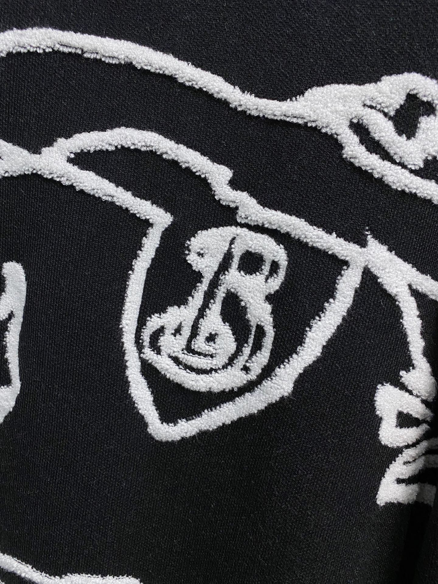 Burberry Basic Clothing Wool M-xl